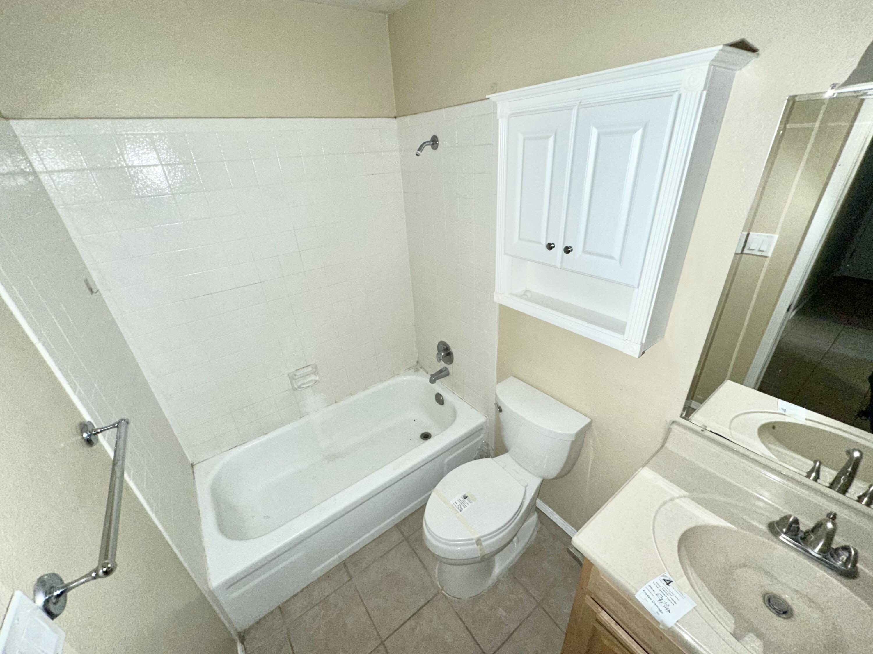 5501 Cochiti Court NW