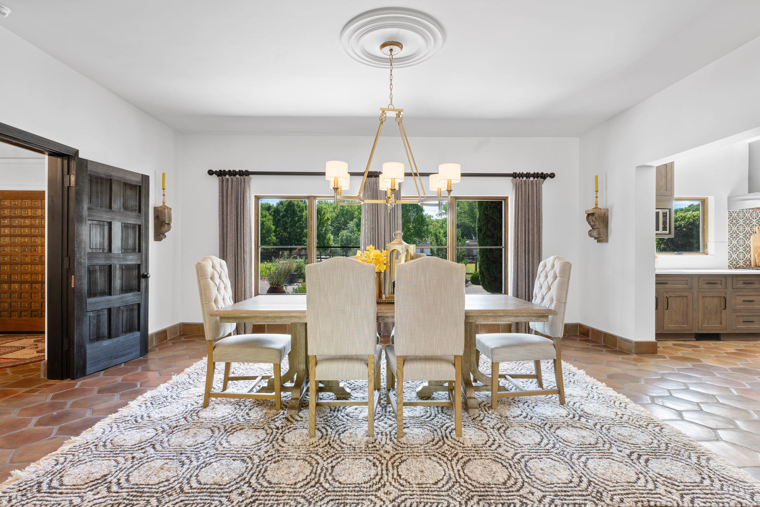 1201 BONA TERRA Loop NW