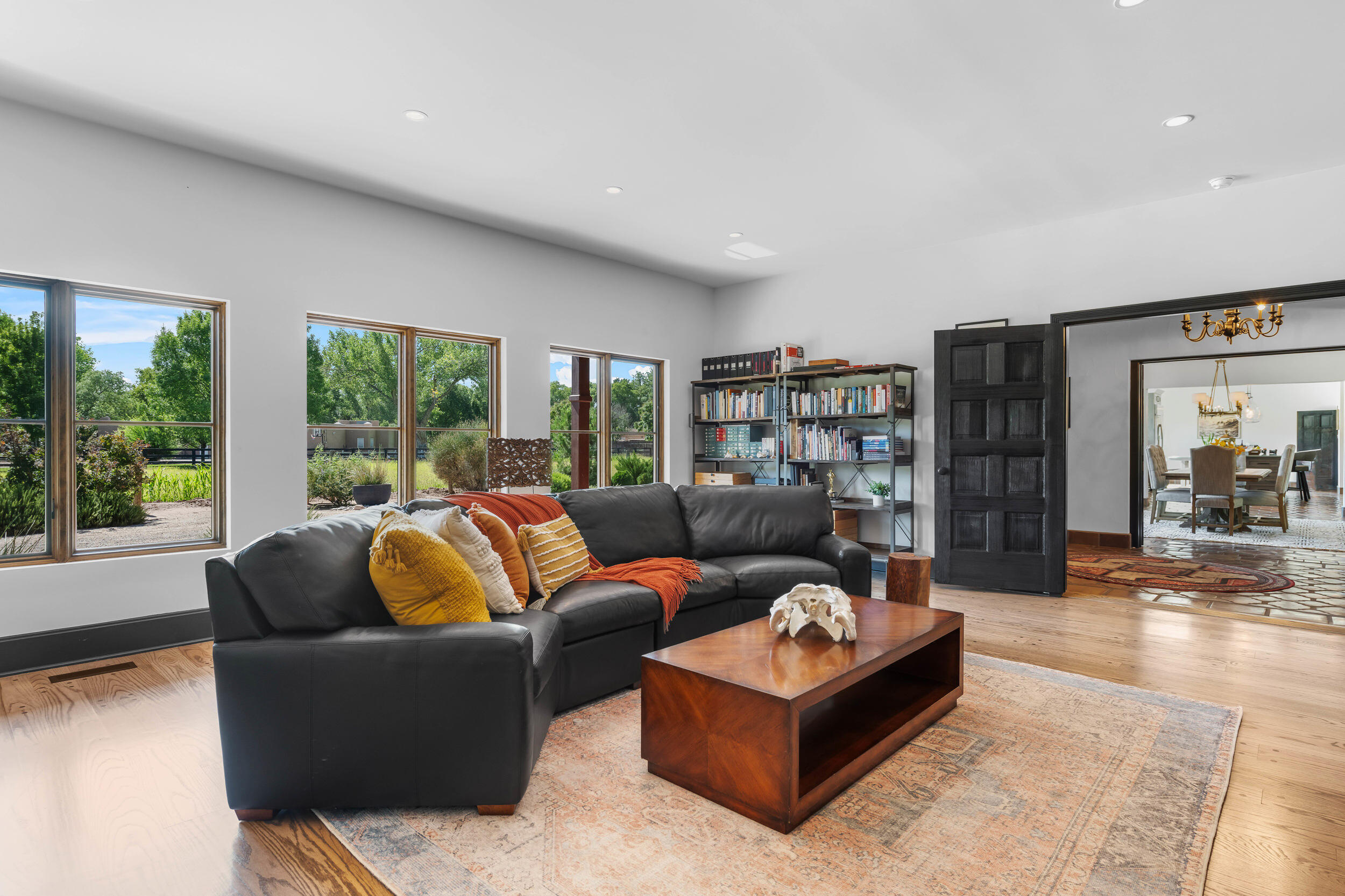 1201 BONA TERRA Loop NW