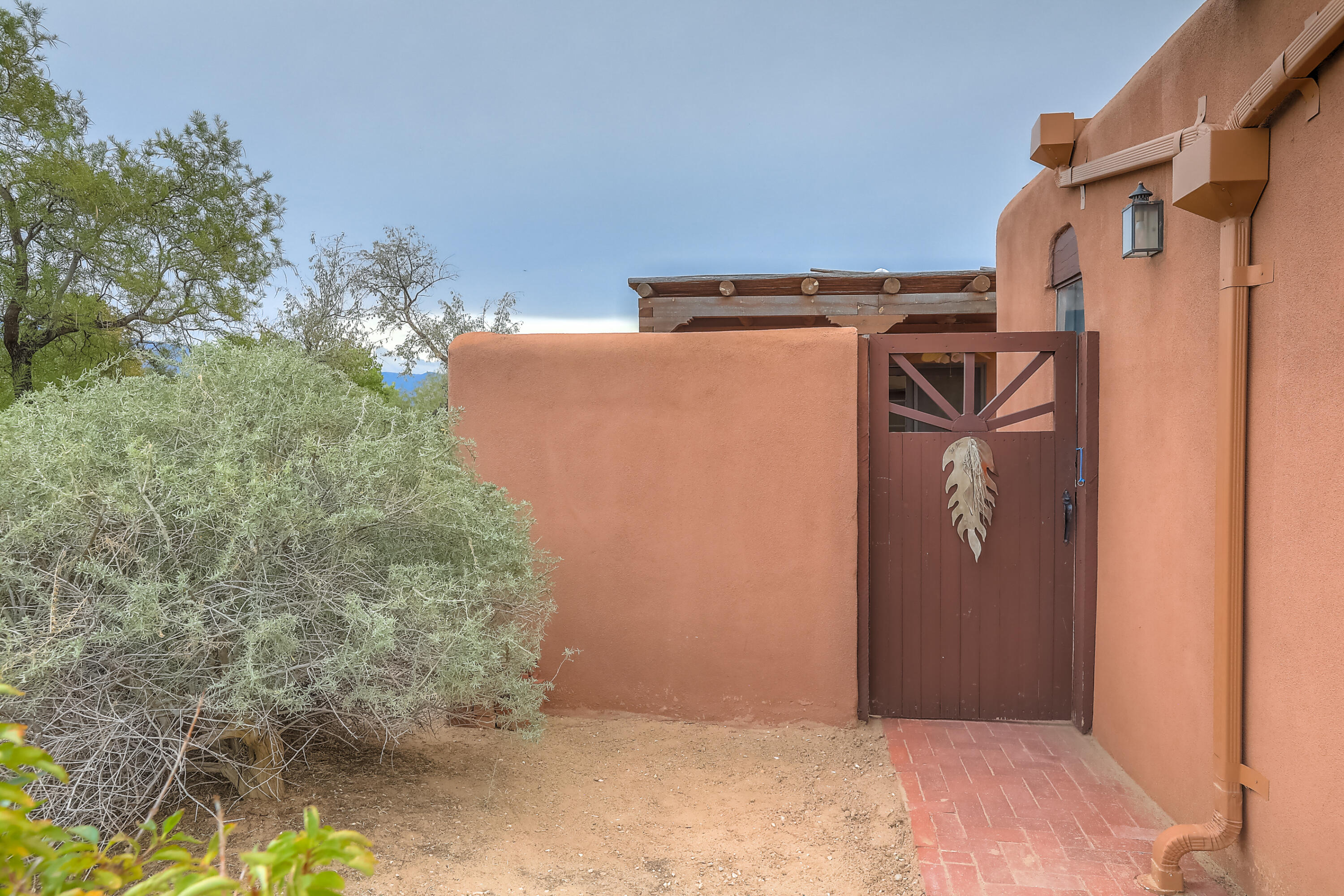 3 SANDIA Trail N