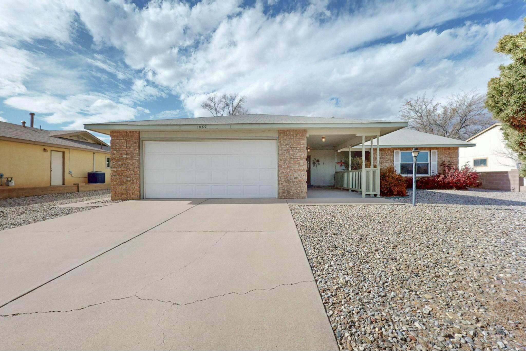 1089 SANDIA VISTA Road NE