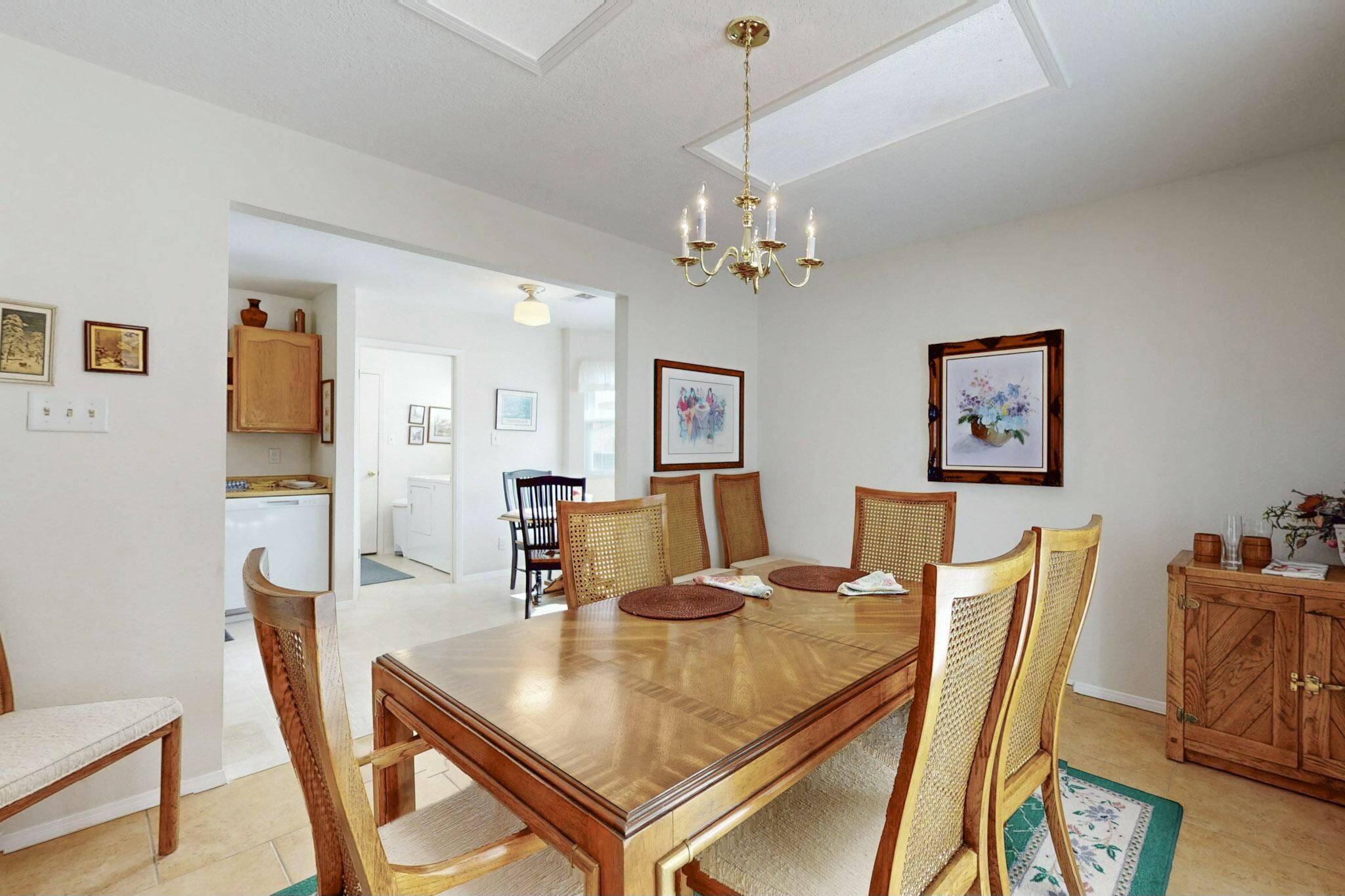 1089 SANDIA VISTA Road NE