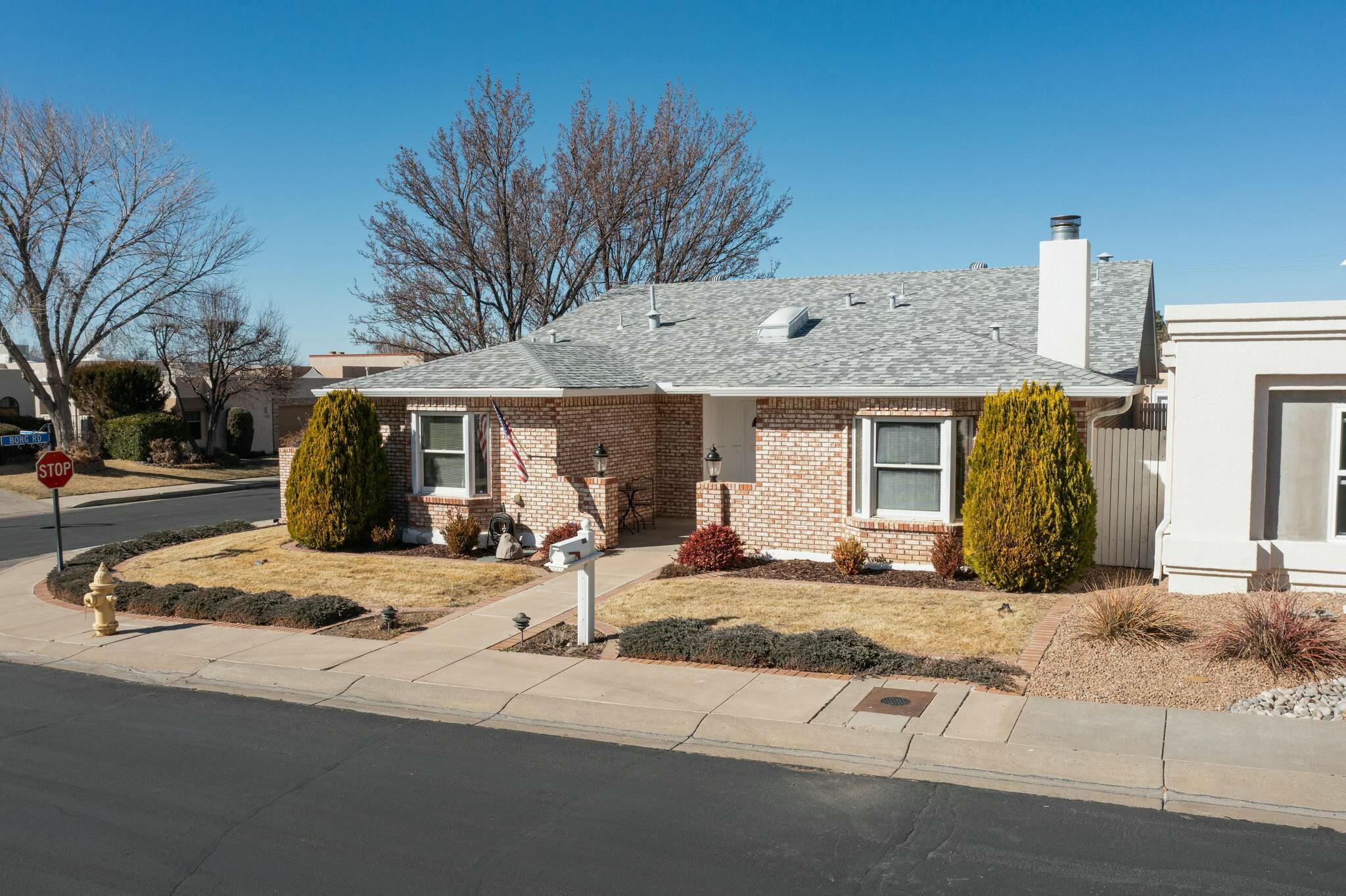 9101 WIMBLEDON Drive NE