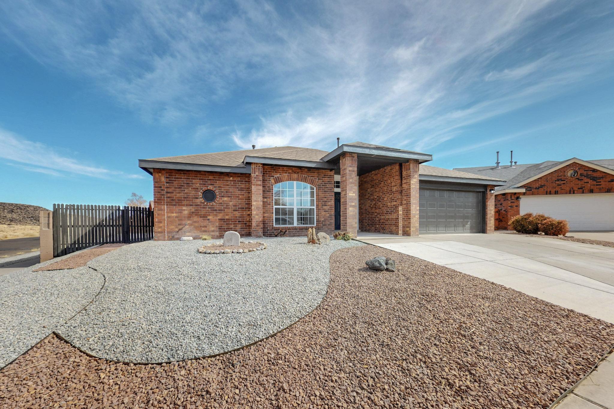 2616 LAVA BLUFF Drive NW