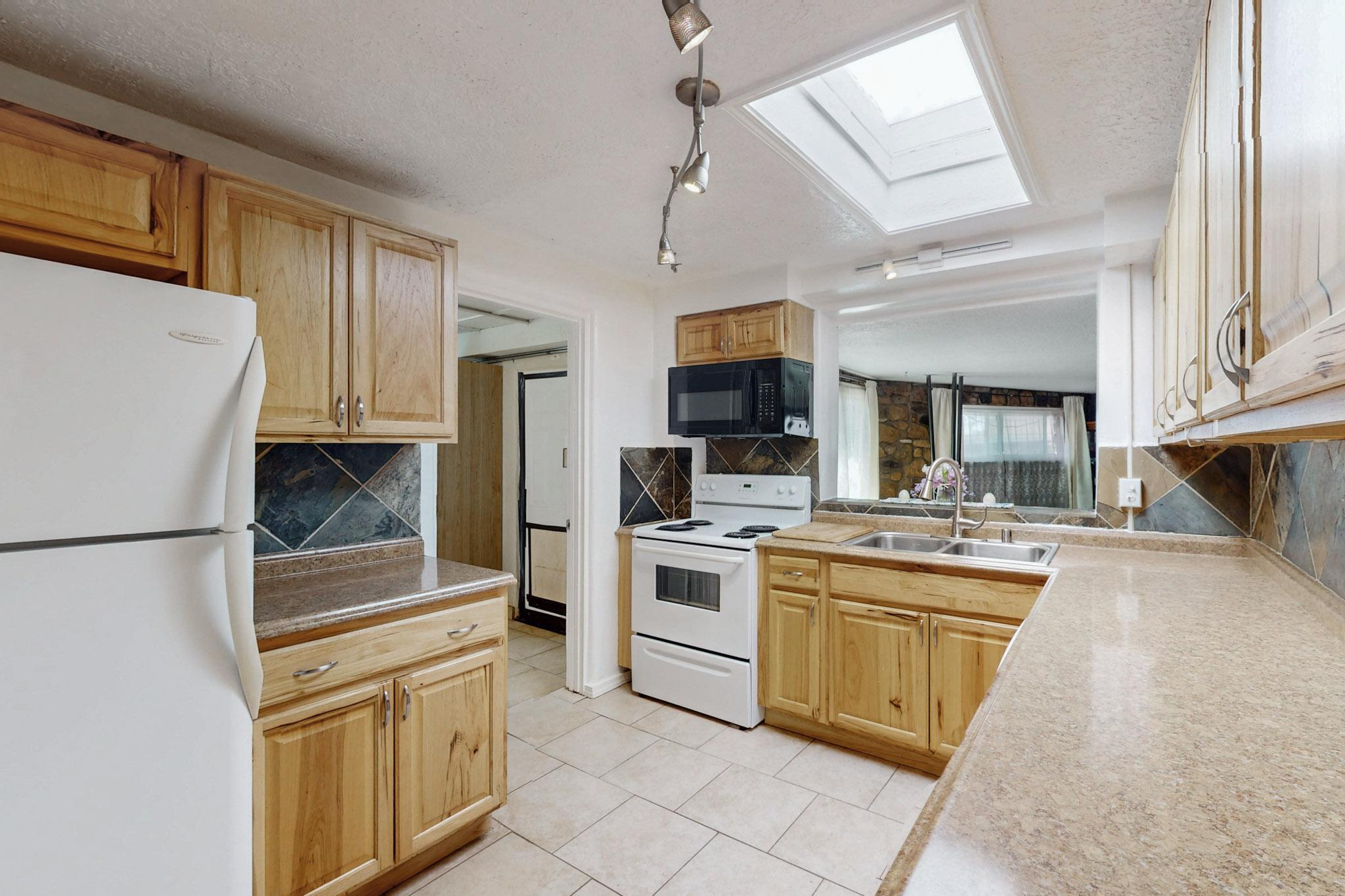 3421 Cuervo Drive NE