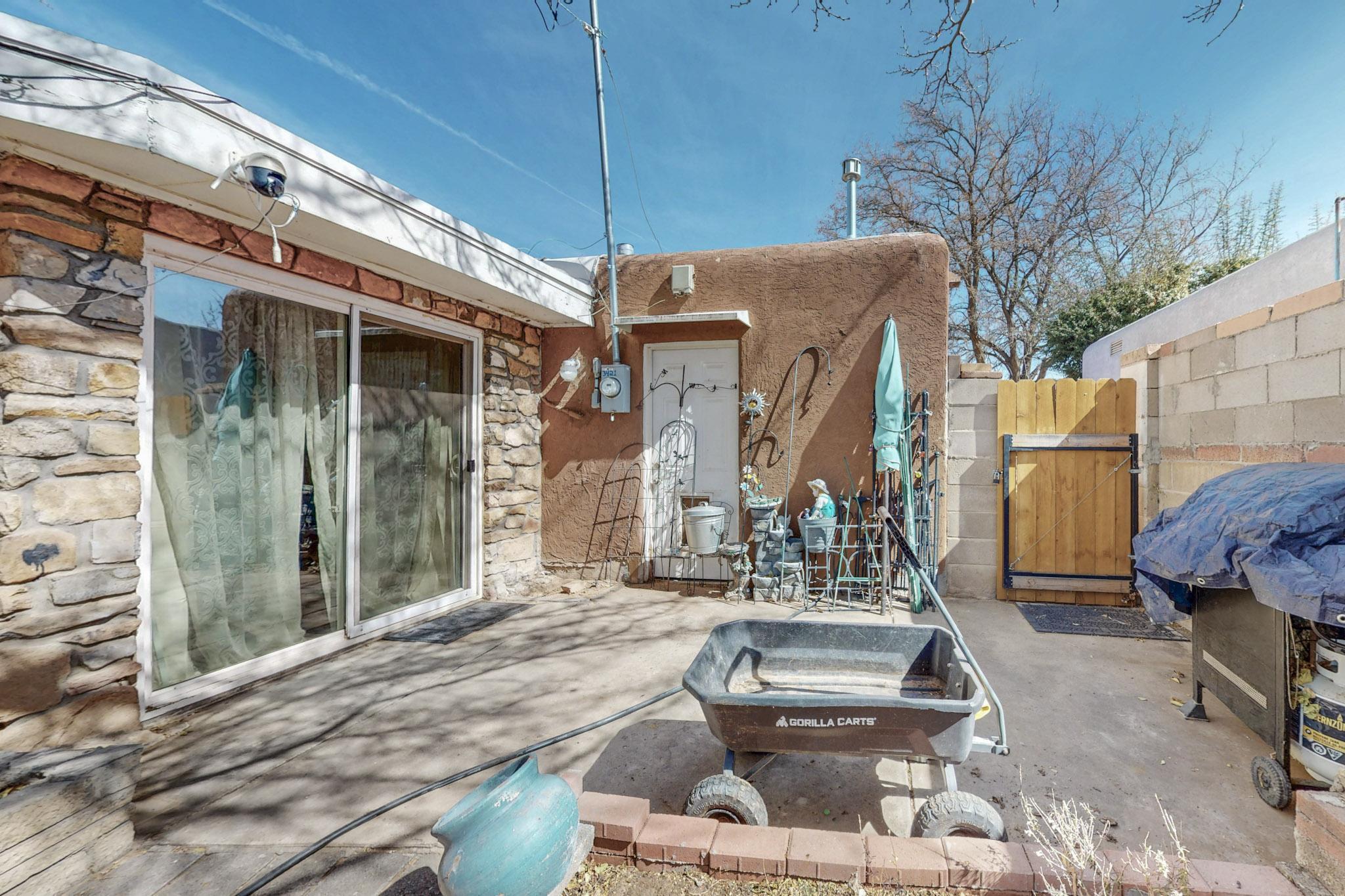 3421 Cuervo Drive NE