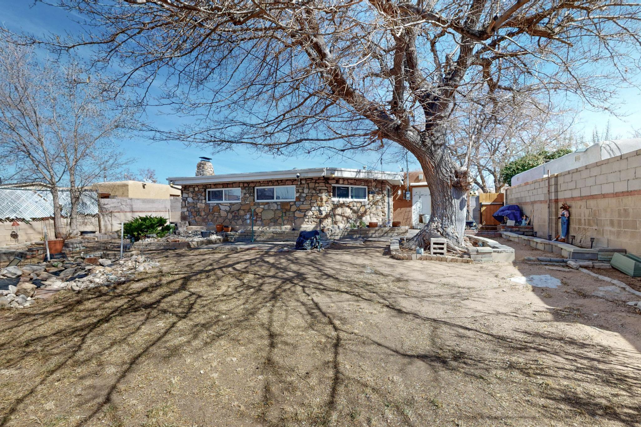 3421 Cuervo Drive NE
