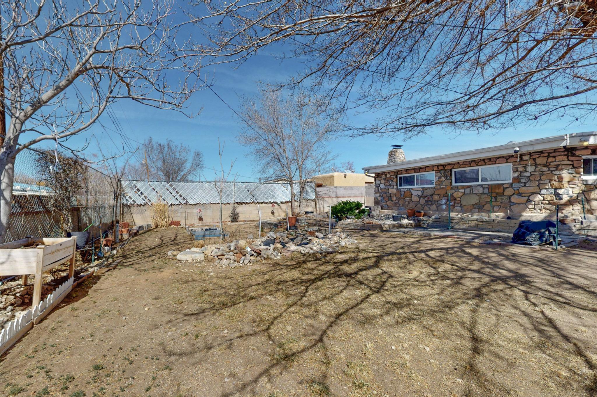3421 Cuervo Drive NE