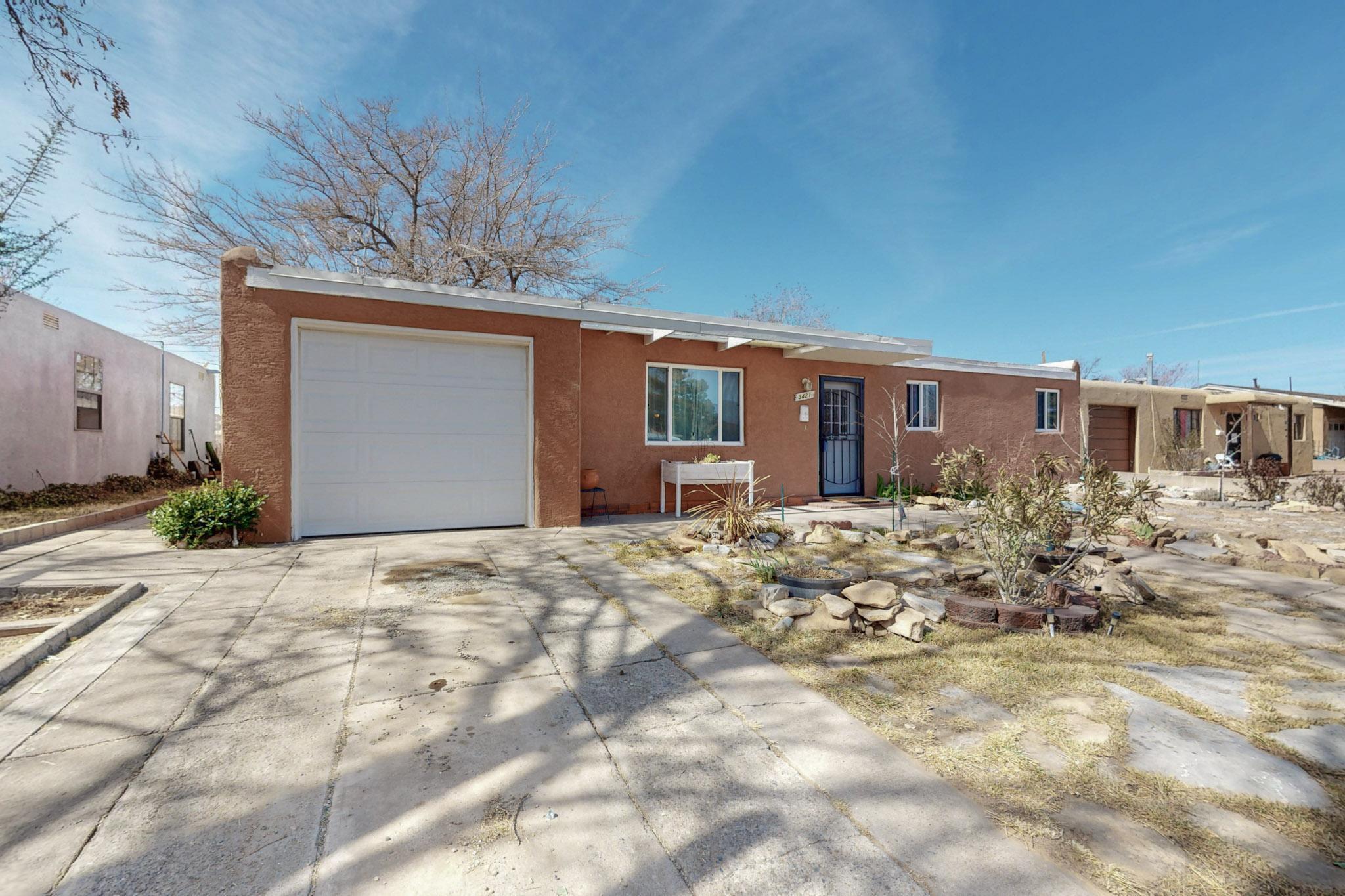 3421 Cuervo Drive NE