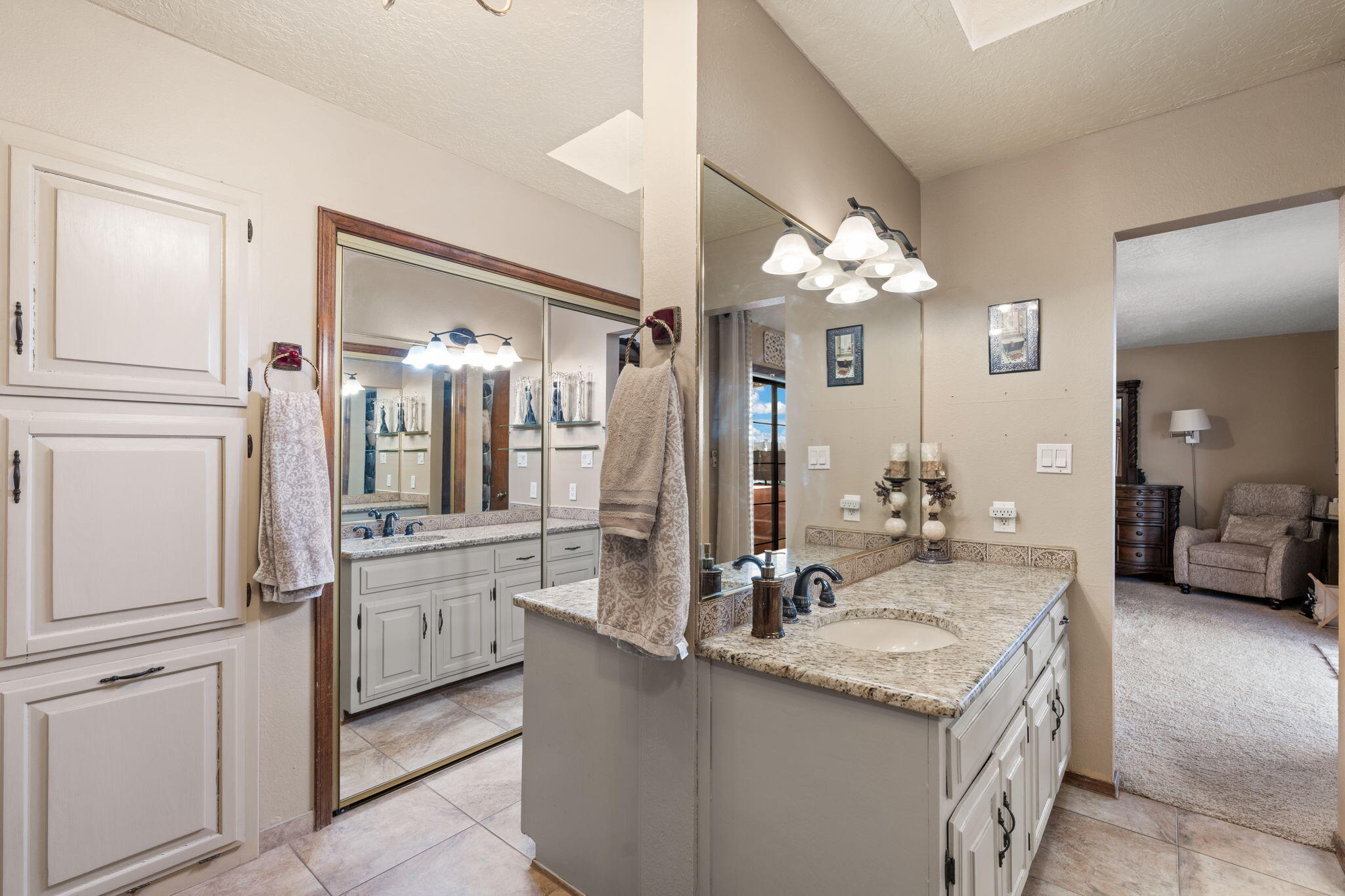 1705 CALLE DEL VISTA Road NW