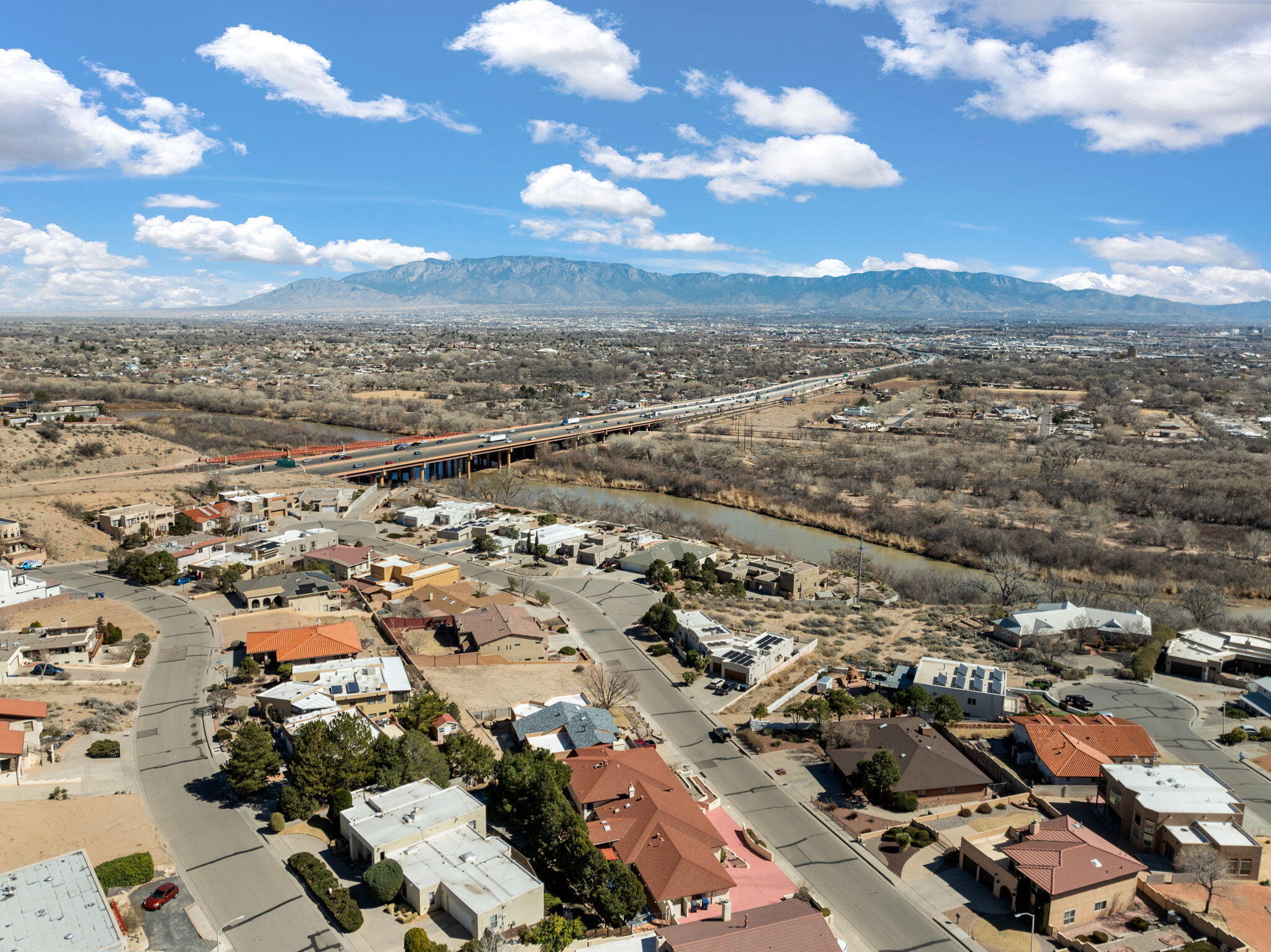 1705 CALLE DEL VISTA Road NW