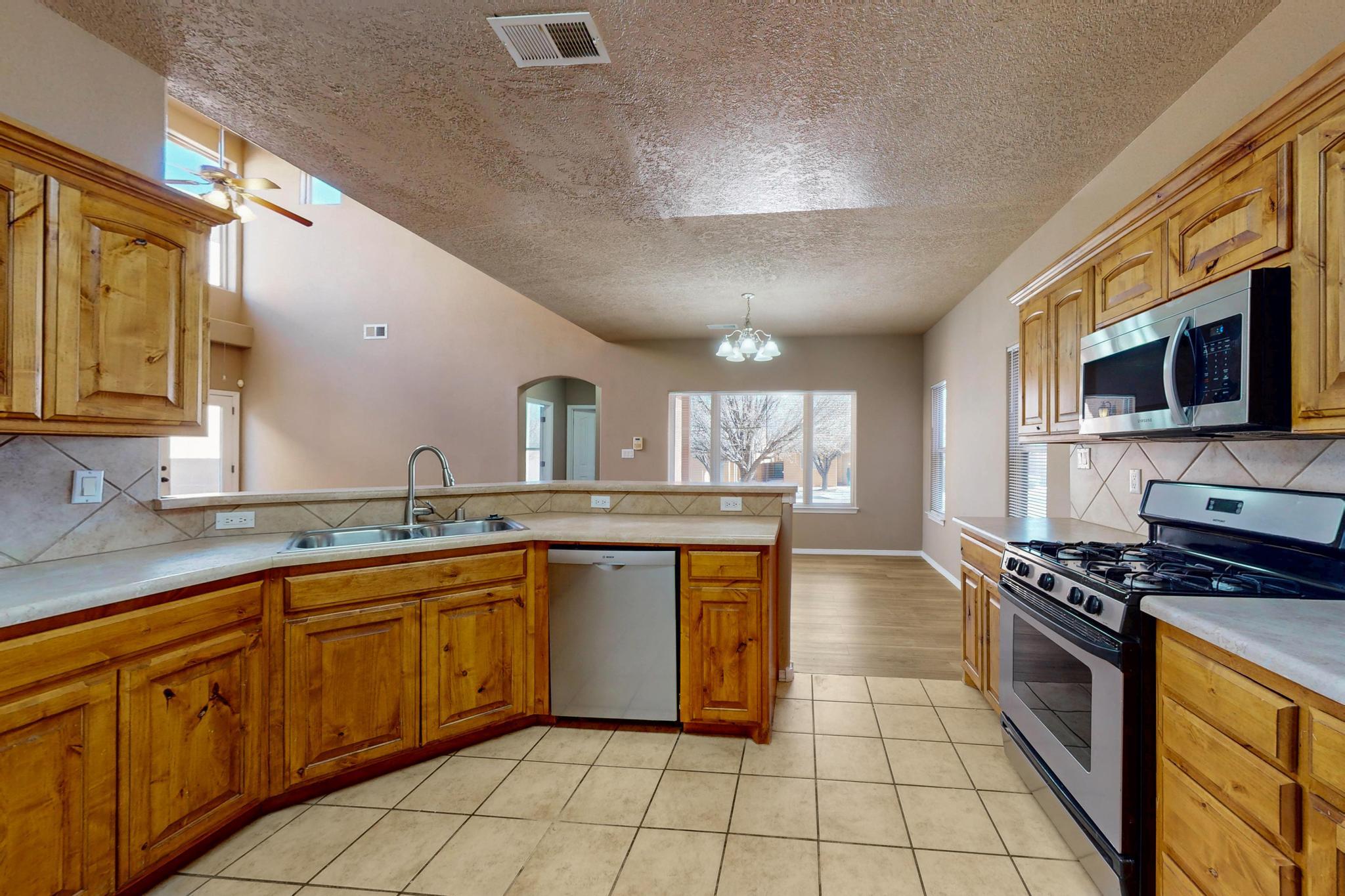 839 BOSQUE VISTA Drive