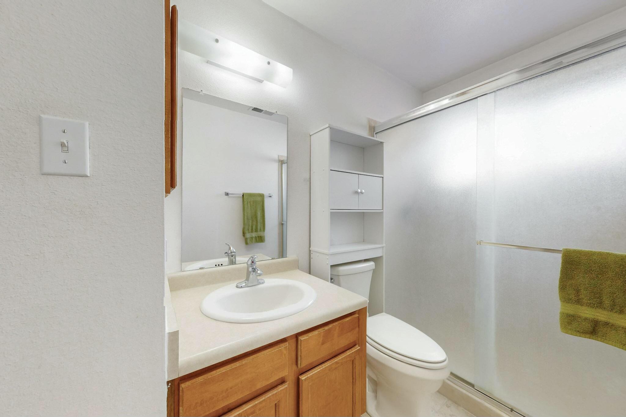 4828 PLATINUM Loop NE