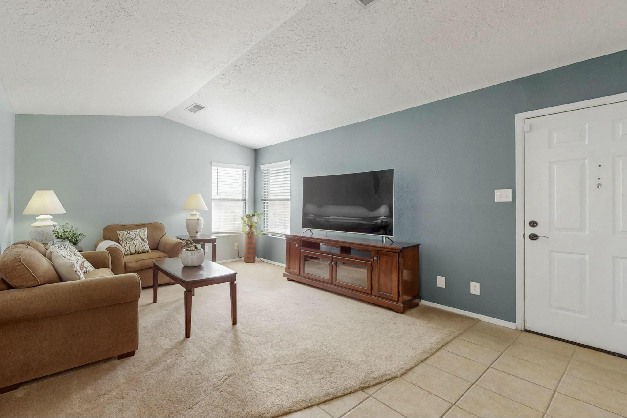 4828 PLATINUM Loop NE