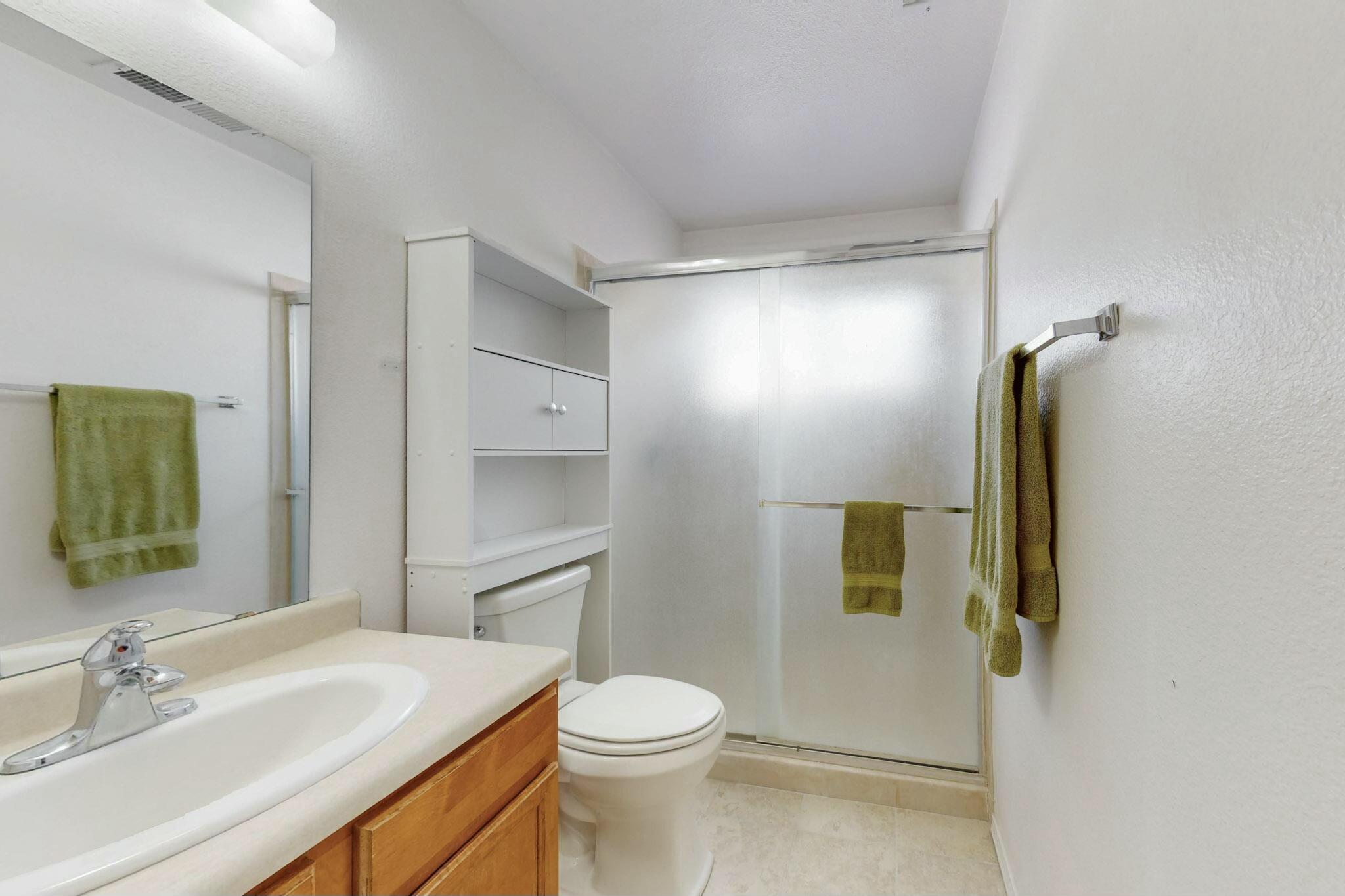4828 PLATINUM Loop NE