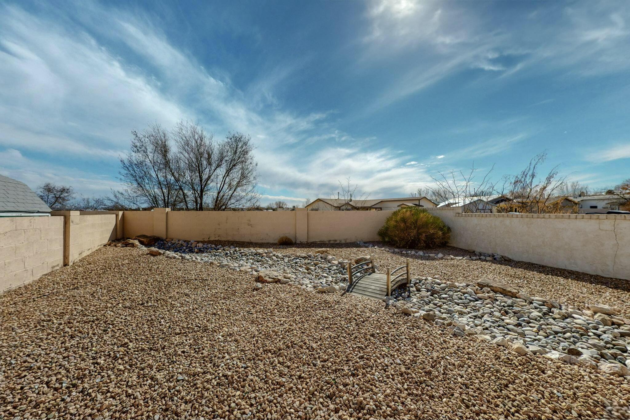 4828 PLATINUM Loop NE