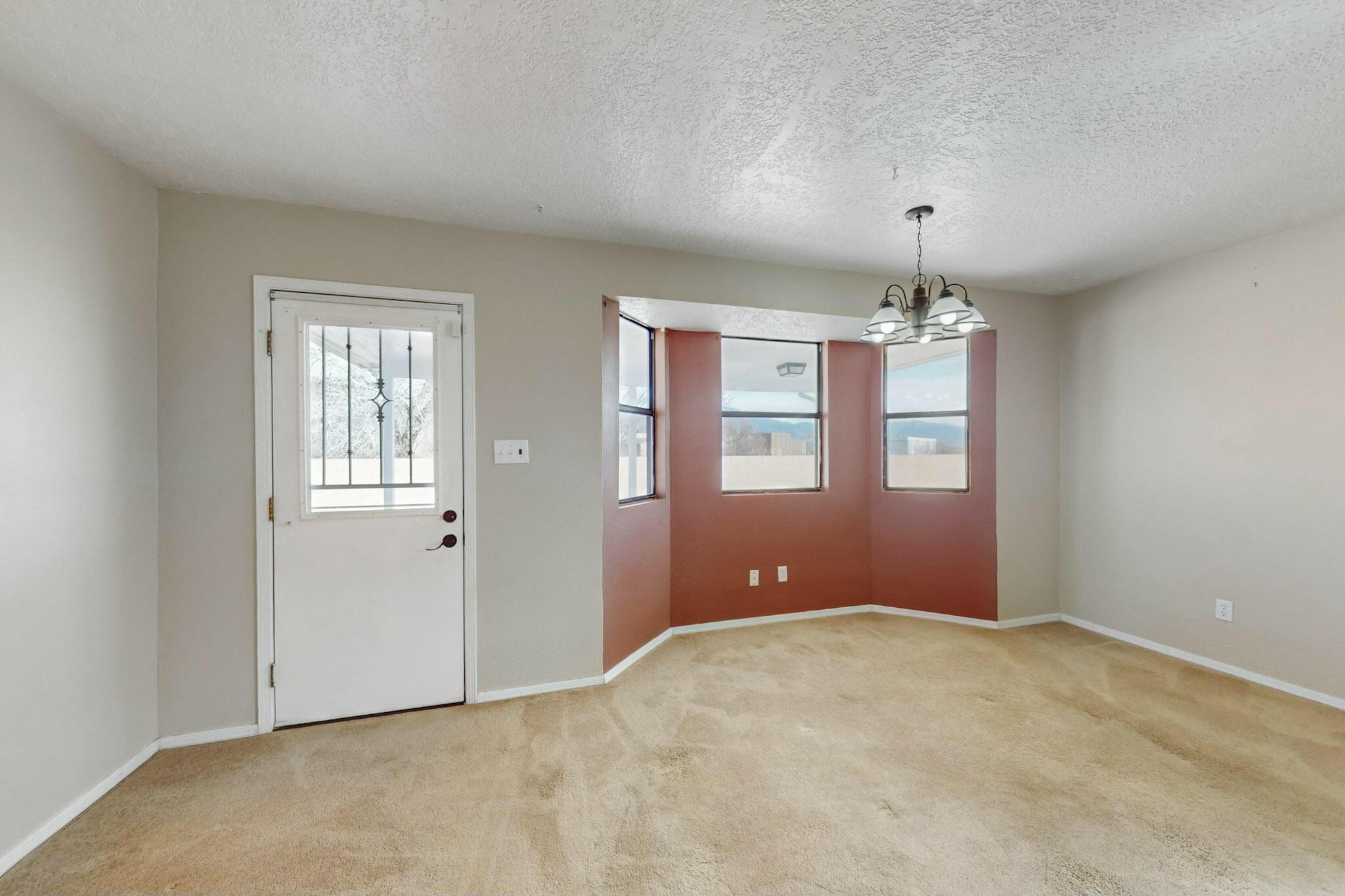 4828 PLATINUM Loop NE