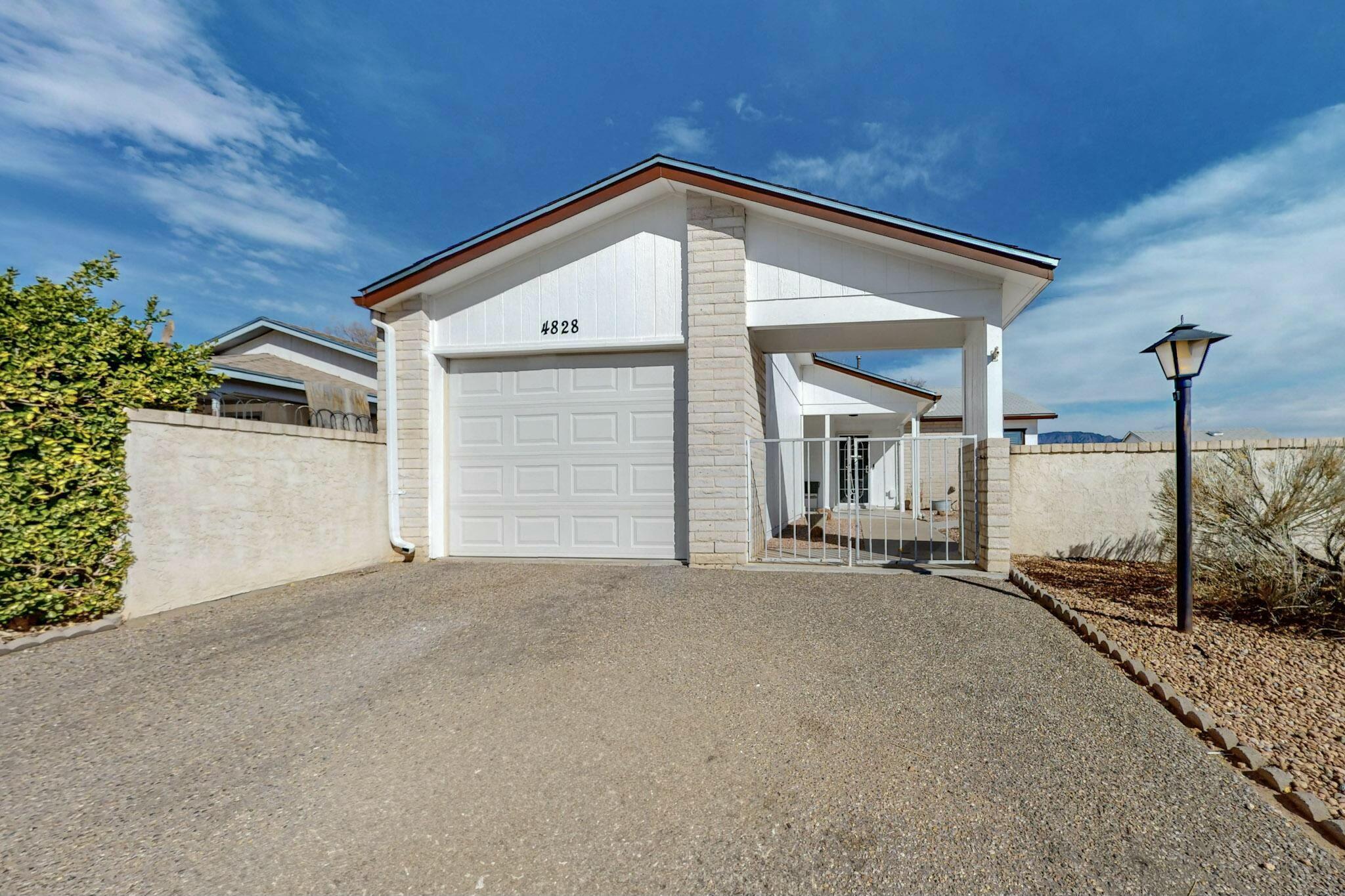 4828 PLATINUM Loop NE