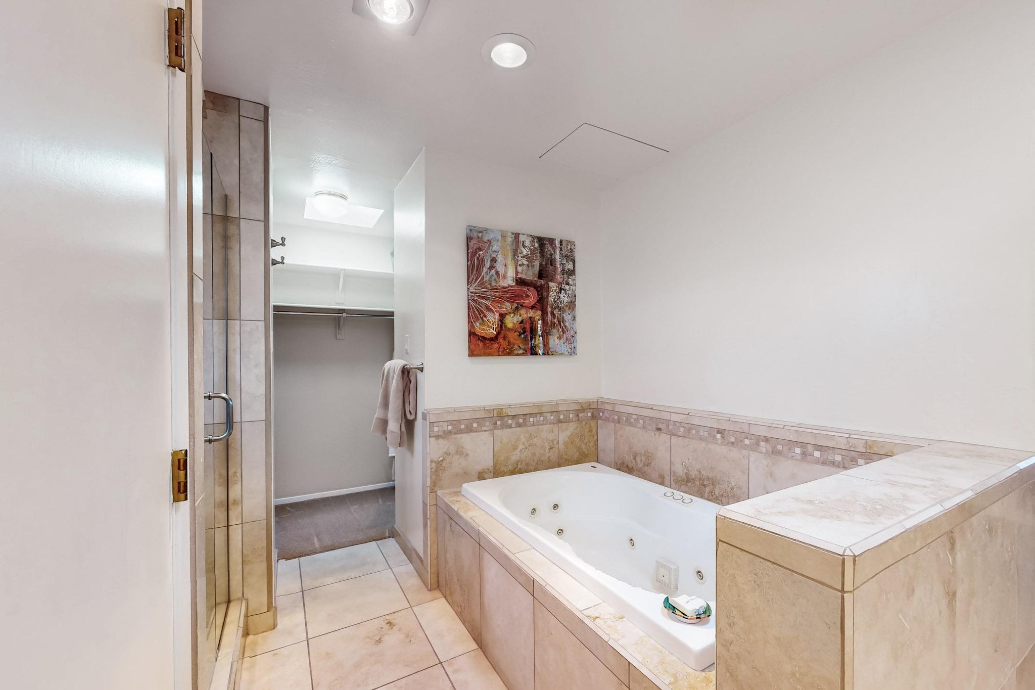 1911 QUAIL RUN Road NE