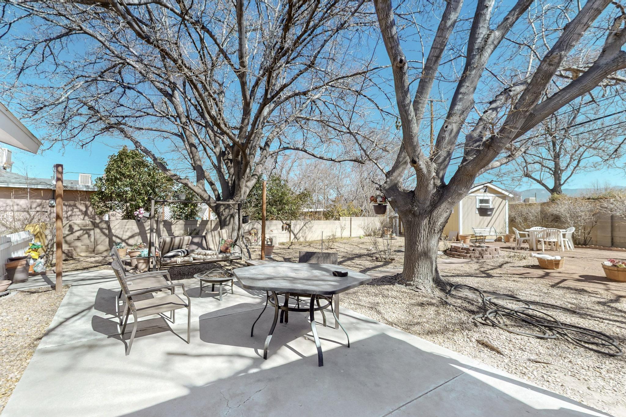 3706 CARLISLE Boulevard NE