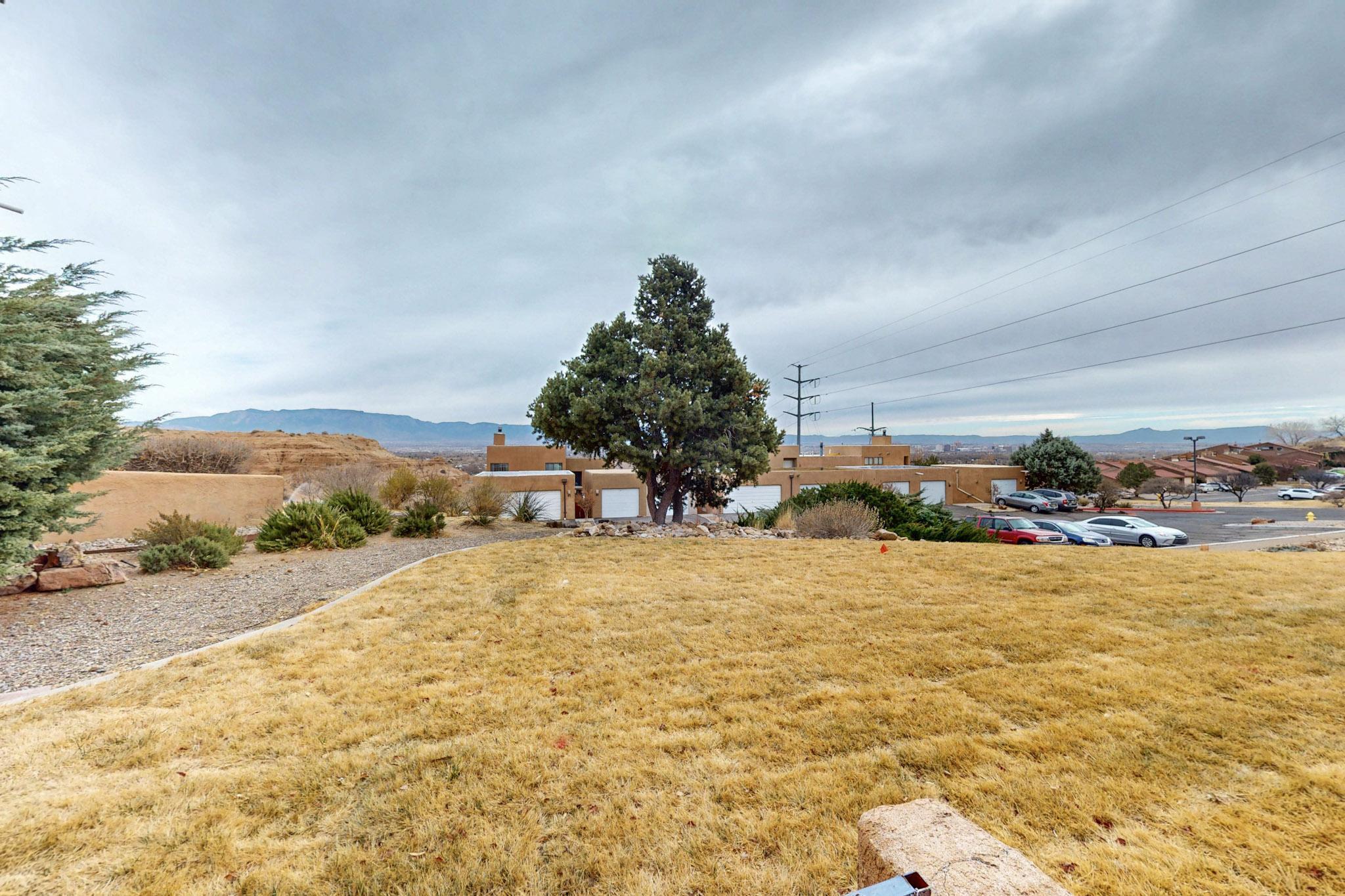2700 Vista Grande Drive NW 32