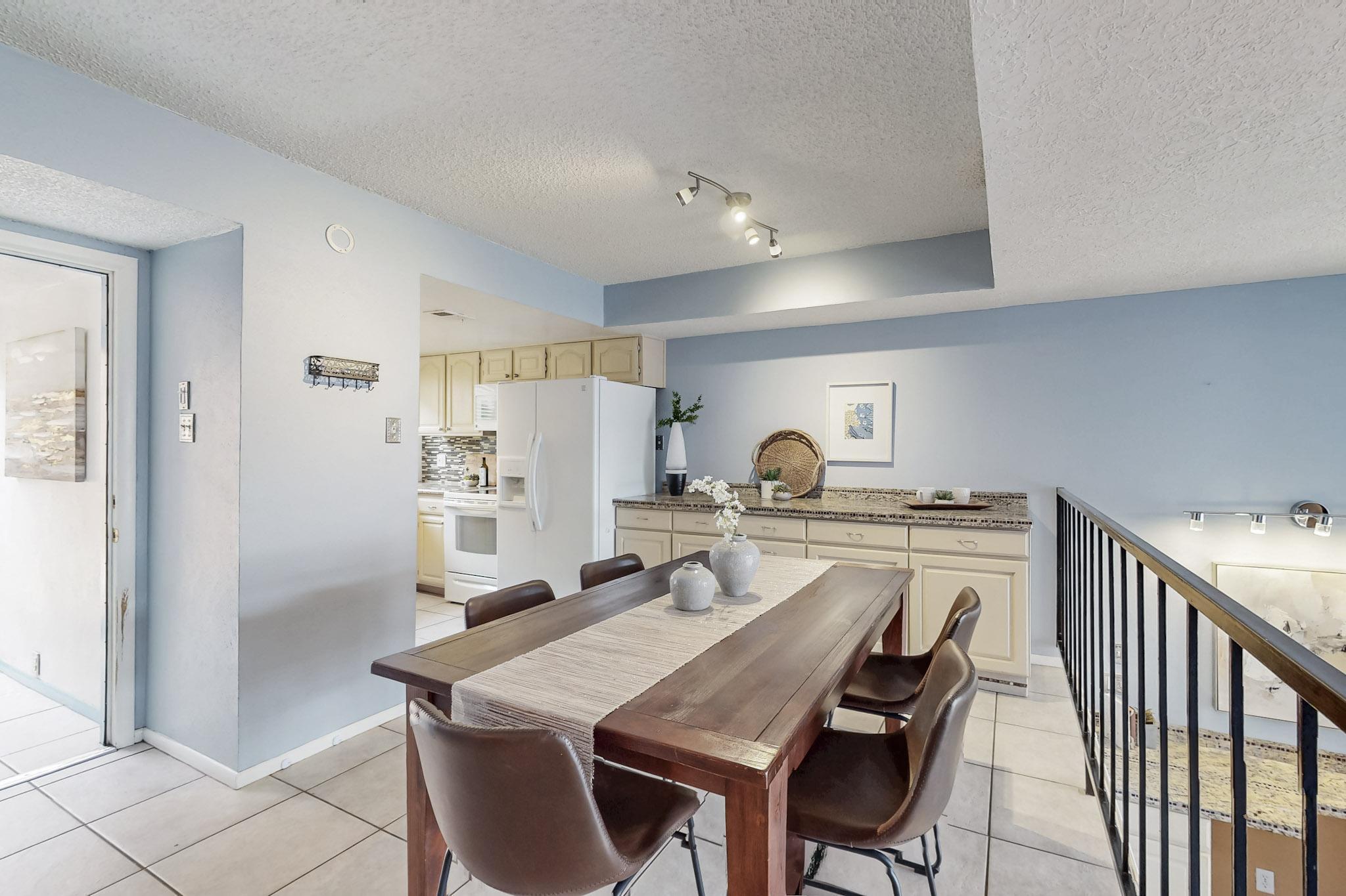 2700 Vista Grande Drive NW 32