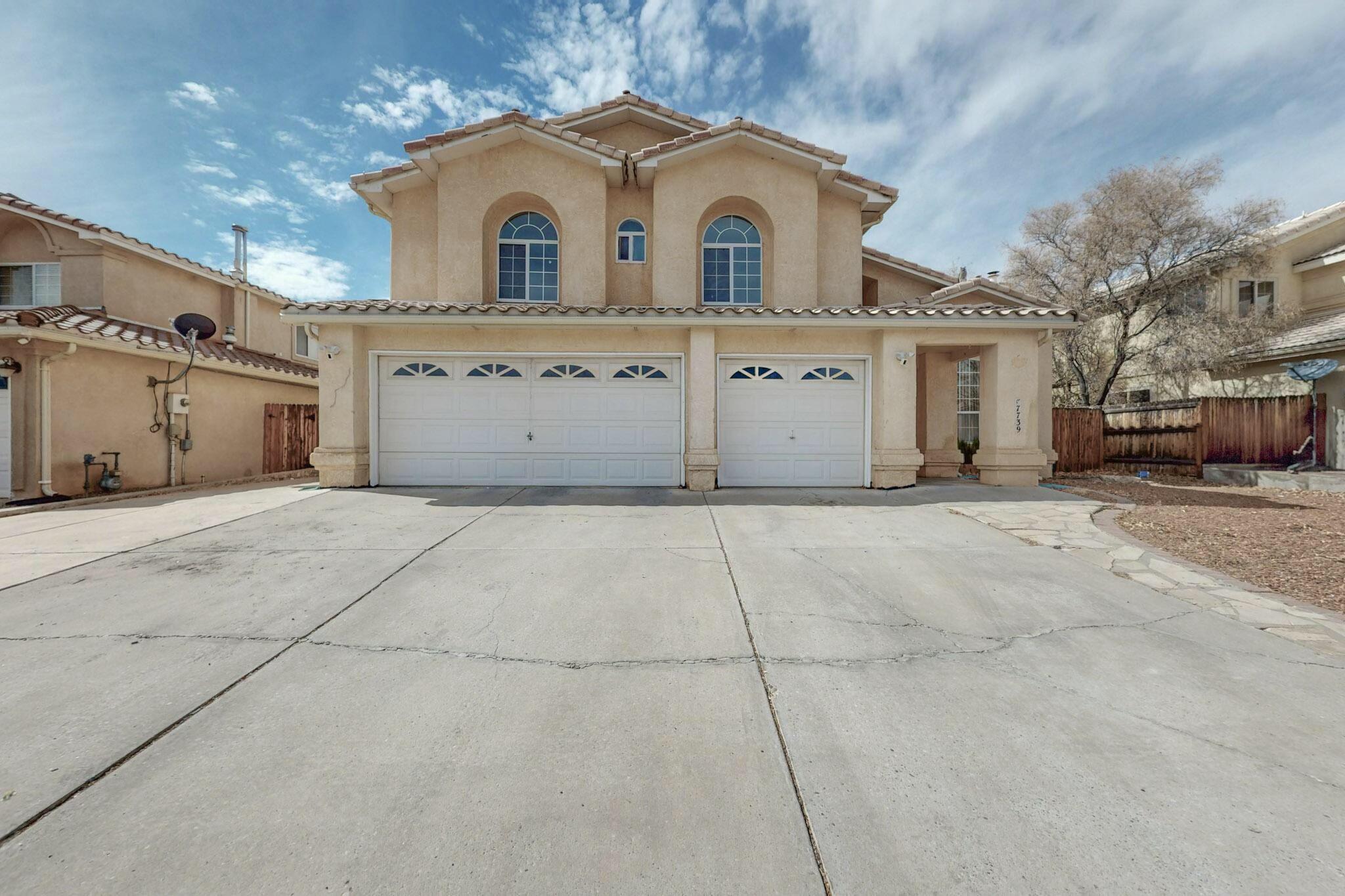 7739 RIDGEVIEW Drive NW