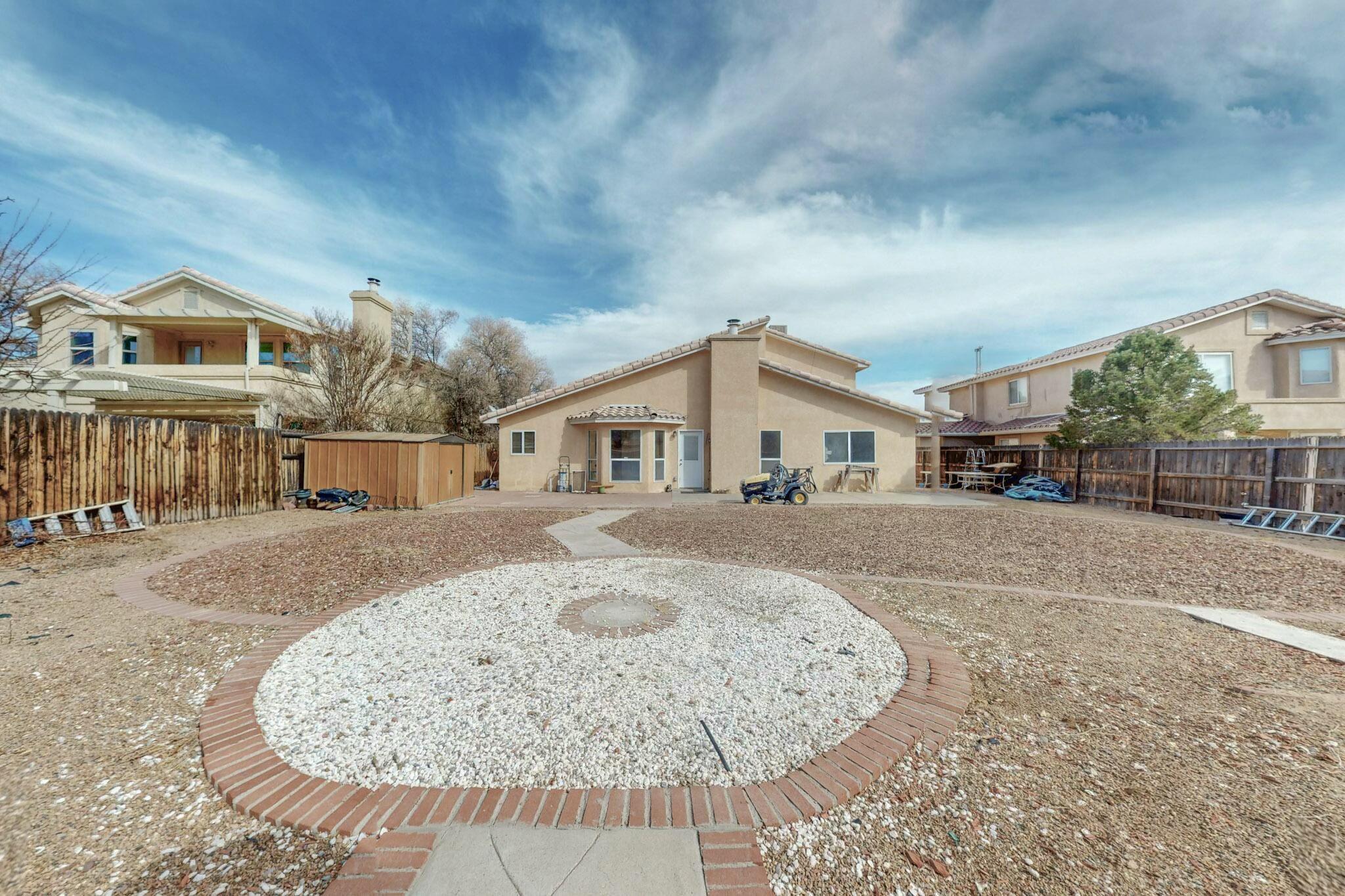 7739 RIDGEVIEW Drive NW