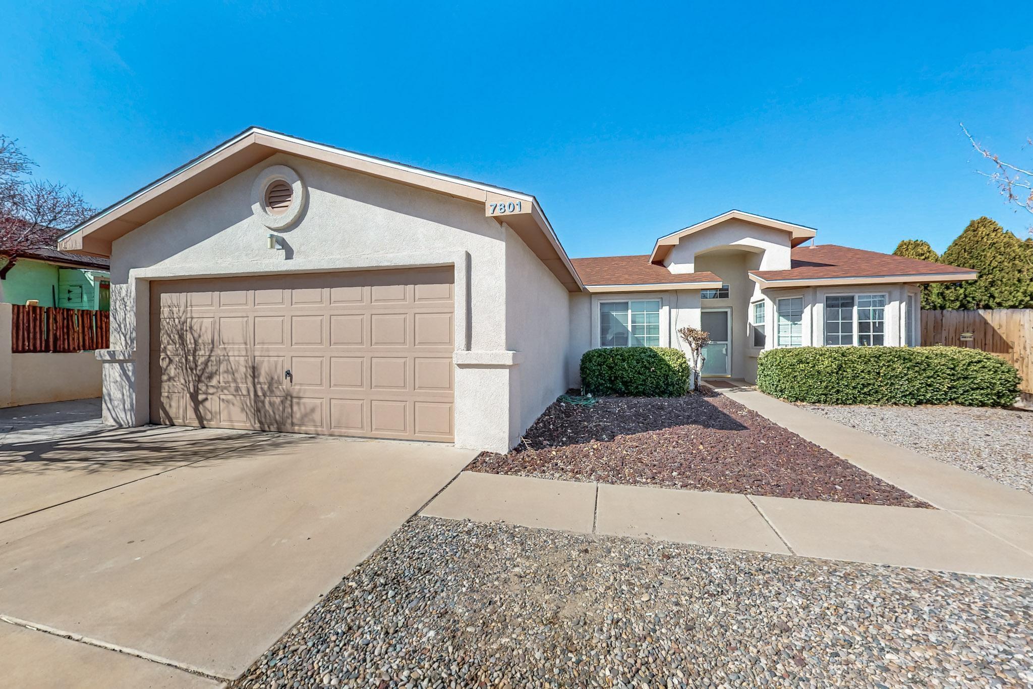 7801 AUTUMN CANYON Road SW