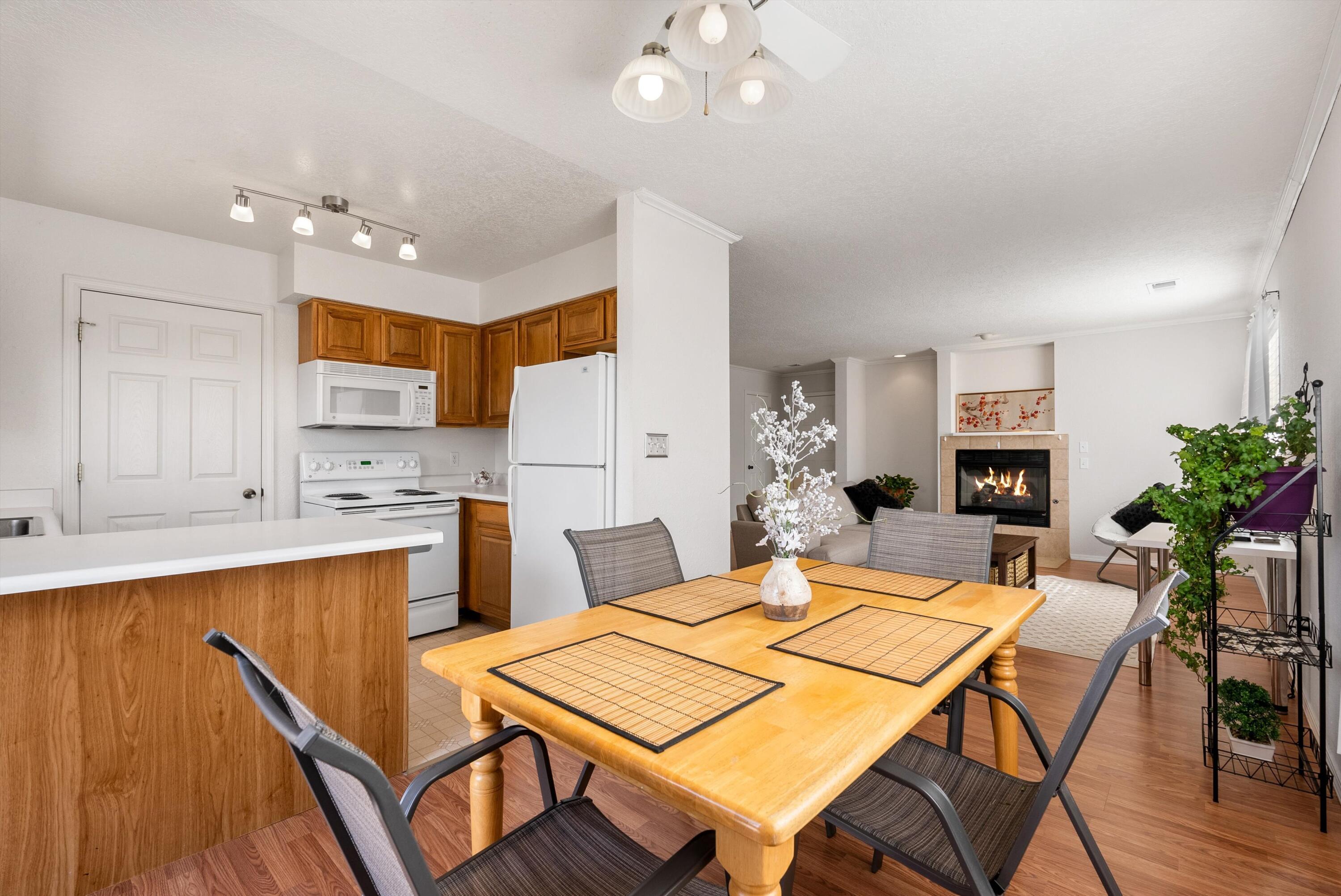 4701 MORRIS Street NE 2901