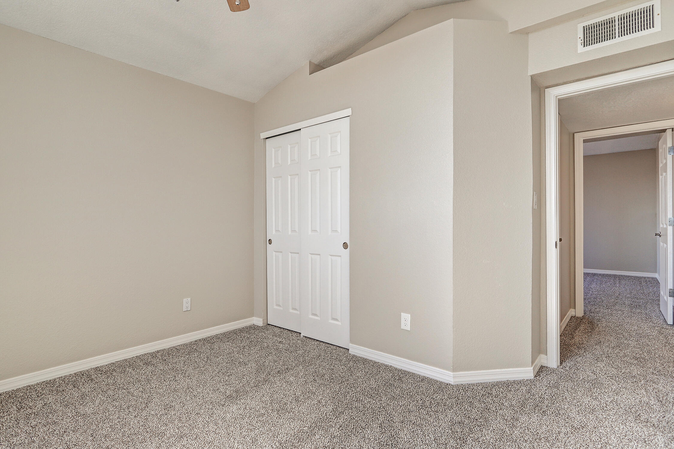 7115 PORTULACA Drive NW