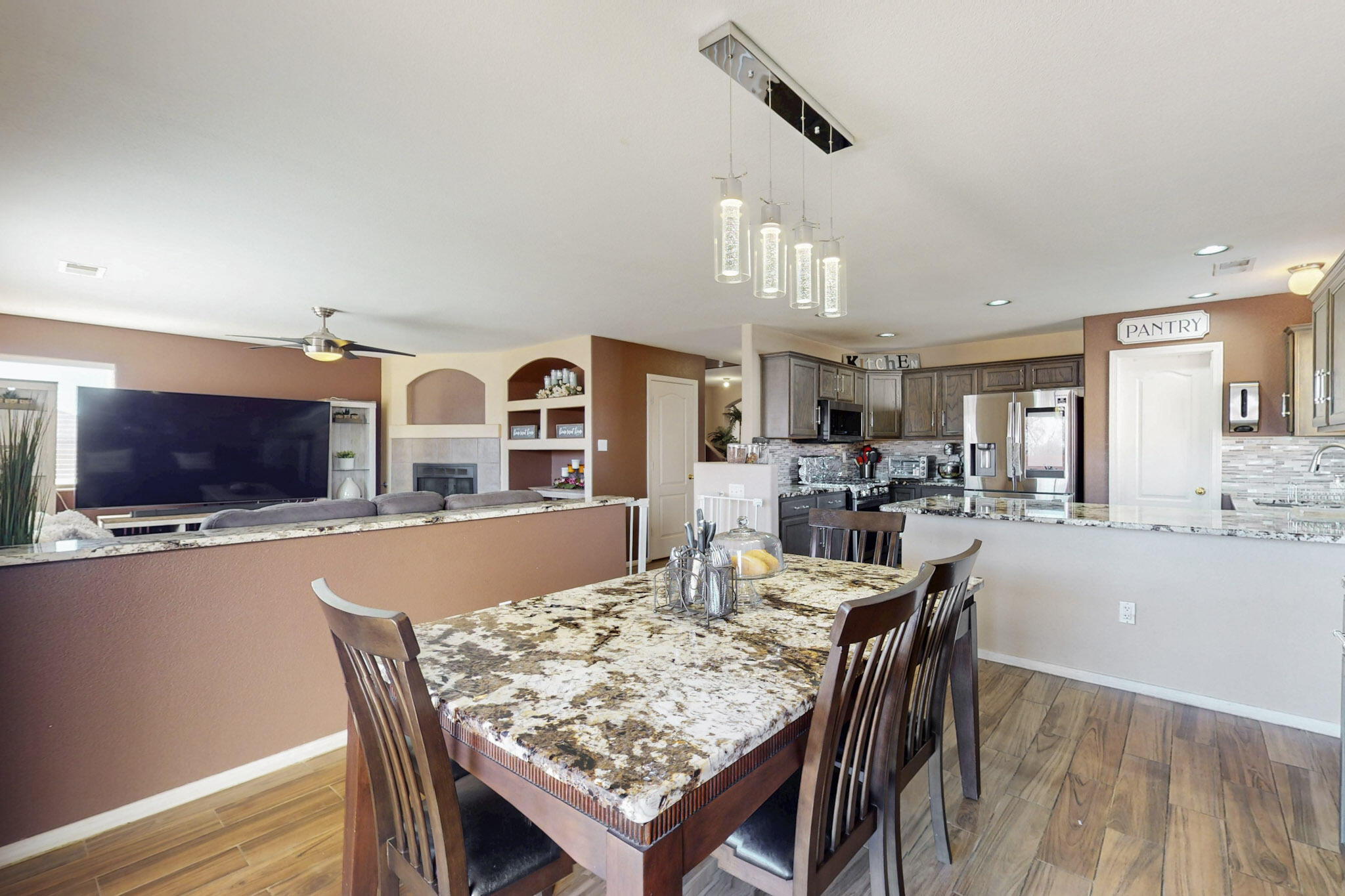 3212 YELLOW PINE Lane SW