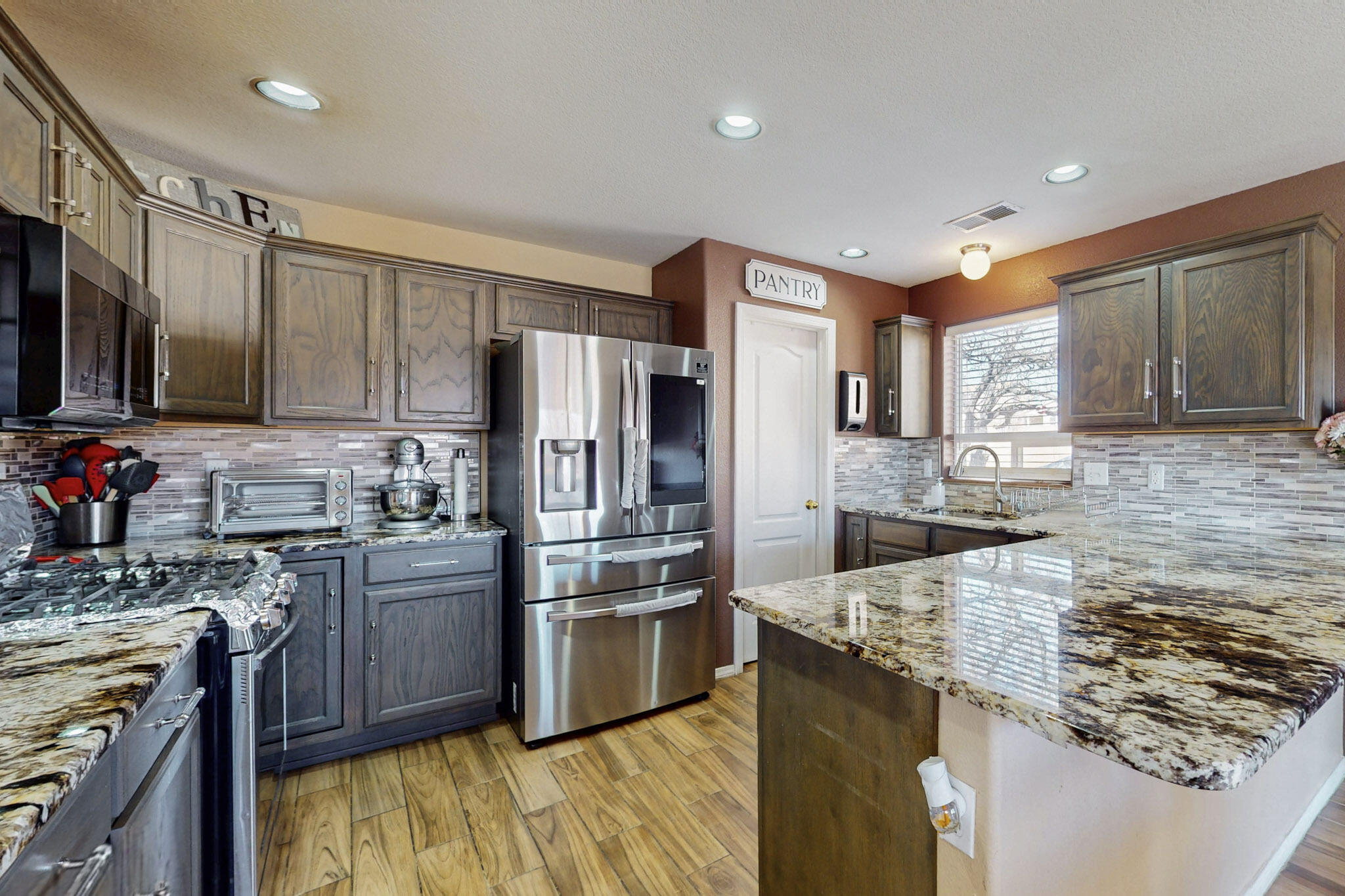 3212 YELLOW PINE Lane SW