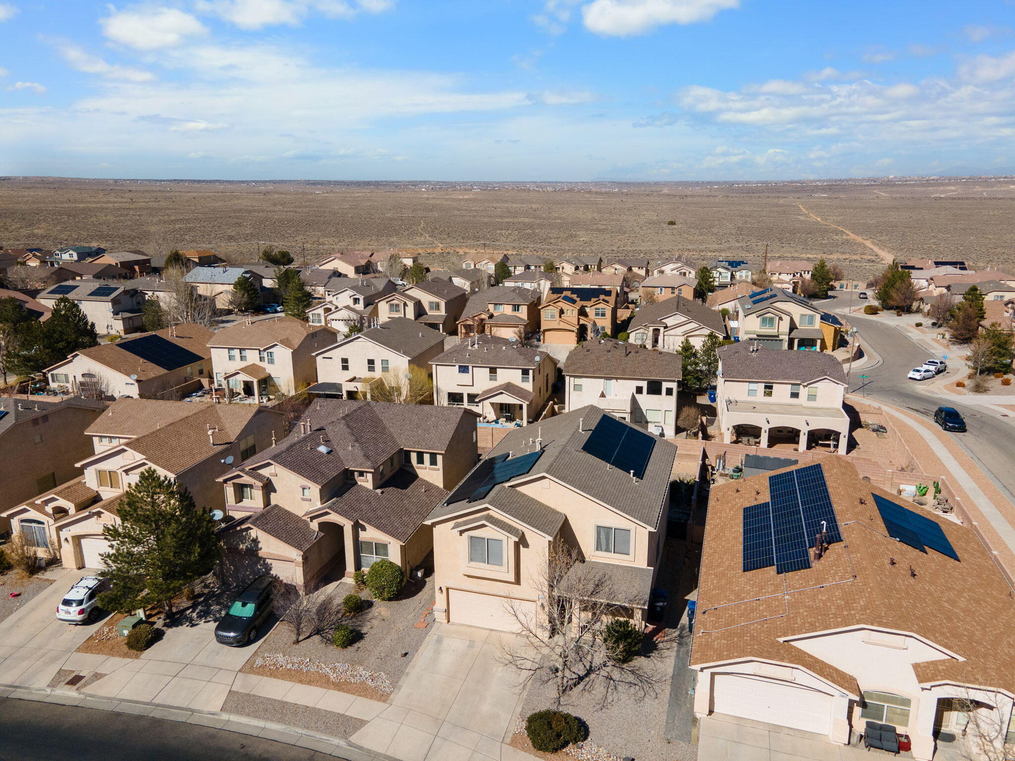 7805 ANGEL PEAK Road NW