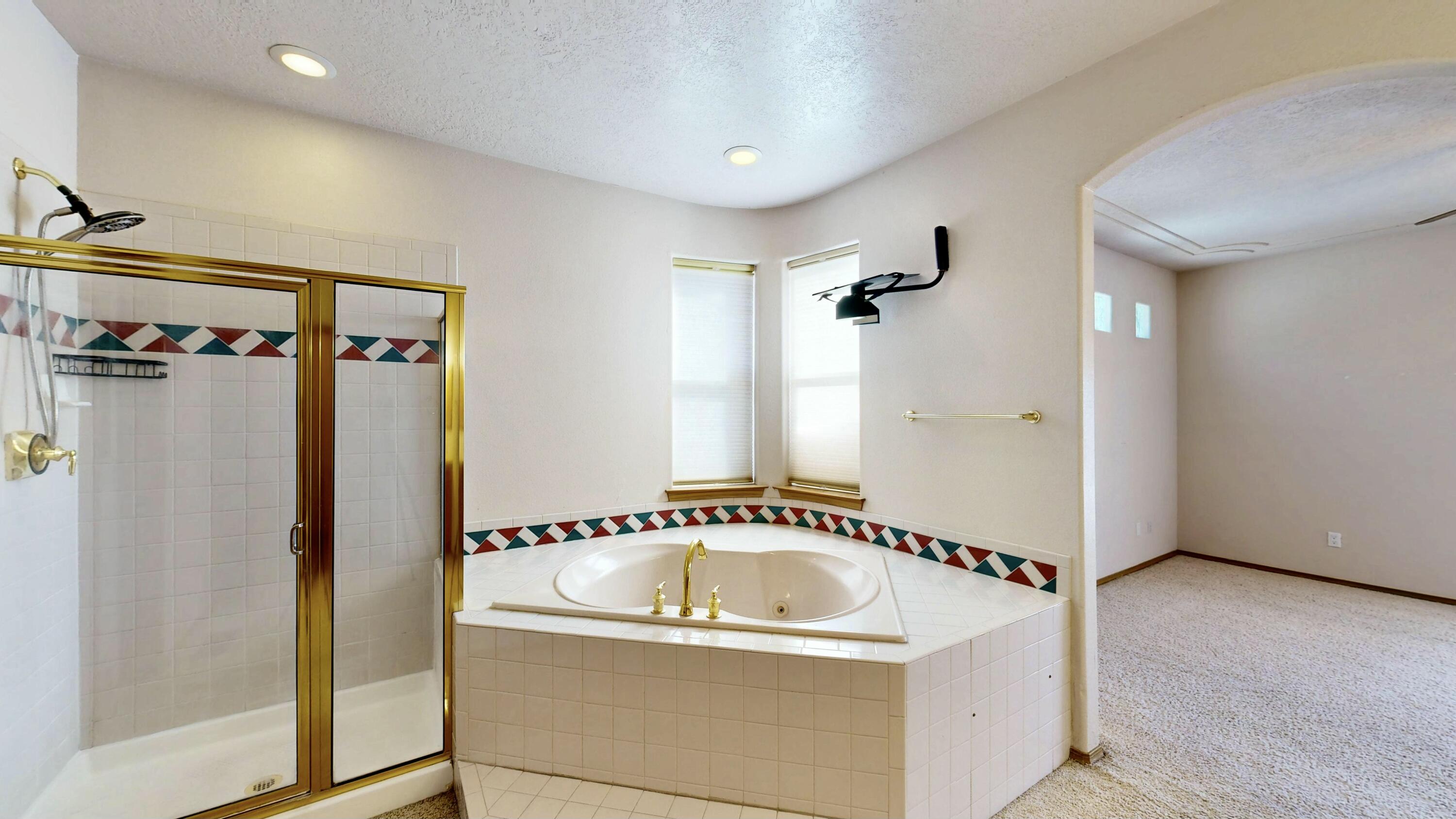 4404 RED TAIL COURT Court NW