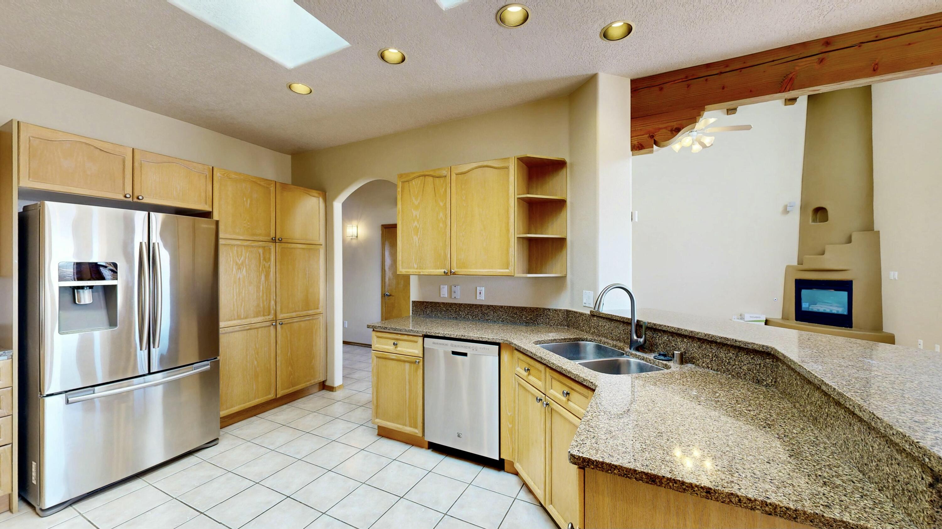 4404 RED TAIL COURT Court NW