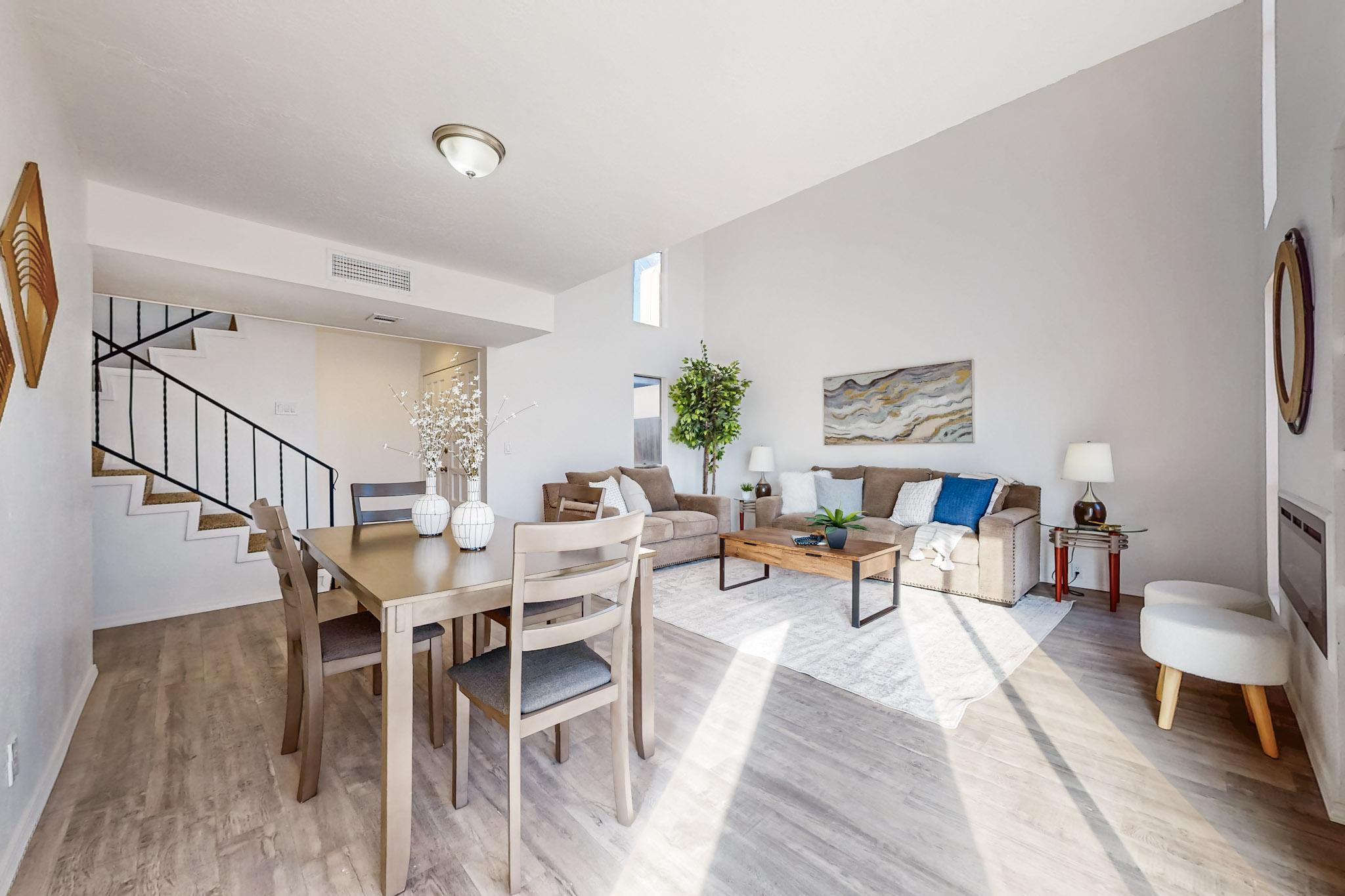 114 CALLE OLAS ALTOS NE