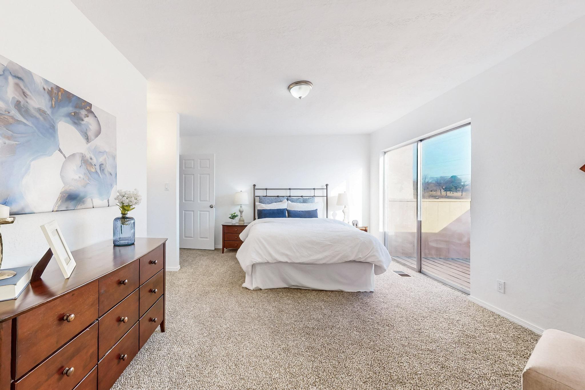 114 CALLE OLAS ALTOS NE