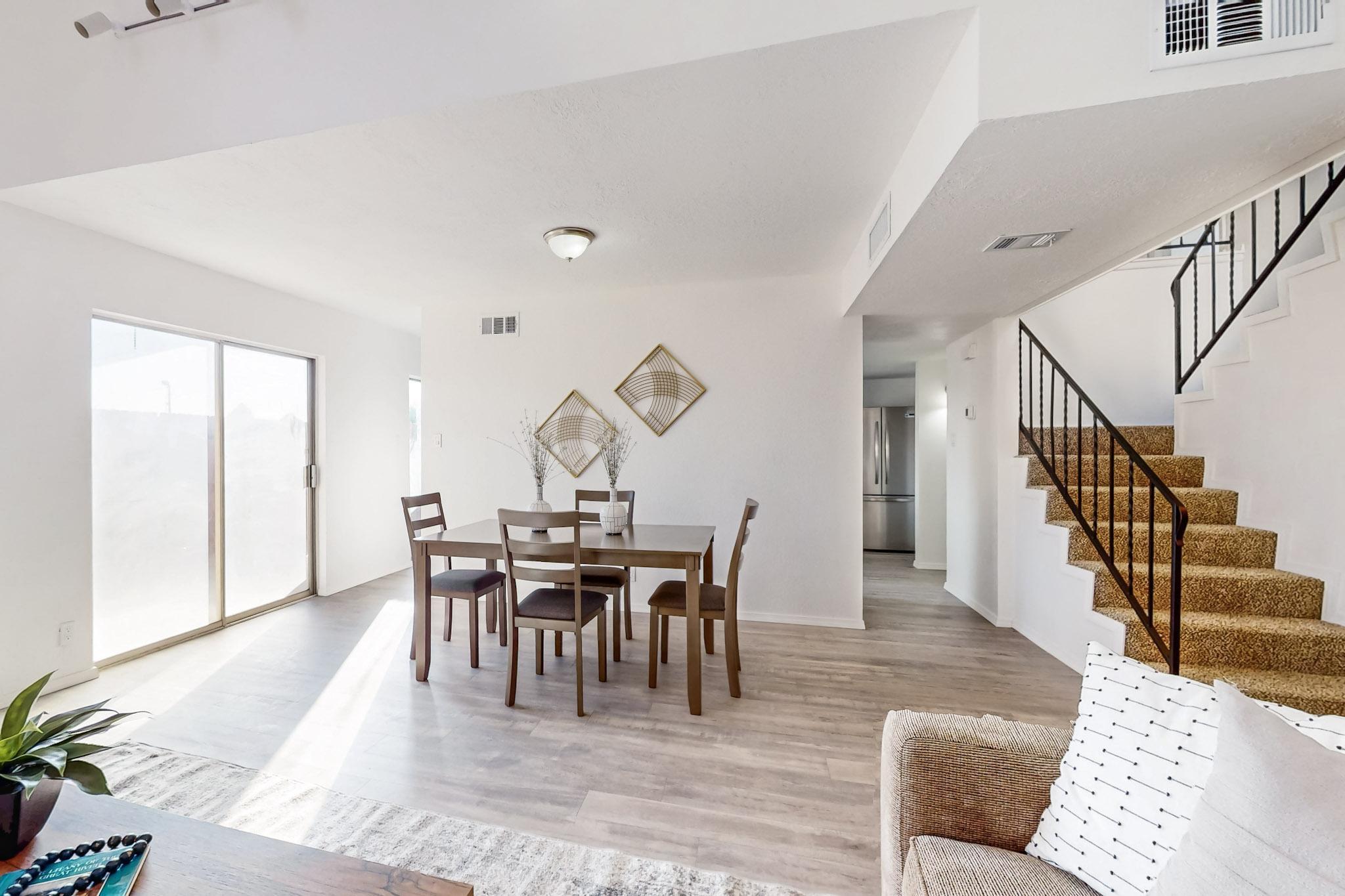 114 CALLE OLAS ALTOS NE