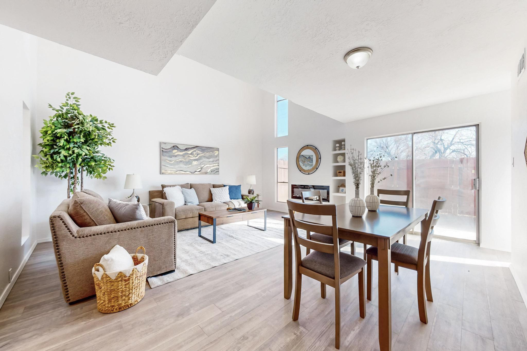 114 CALLE OLAS ALTOS NE