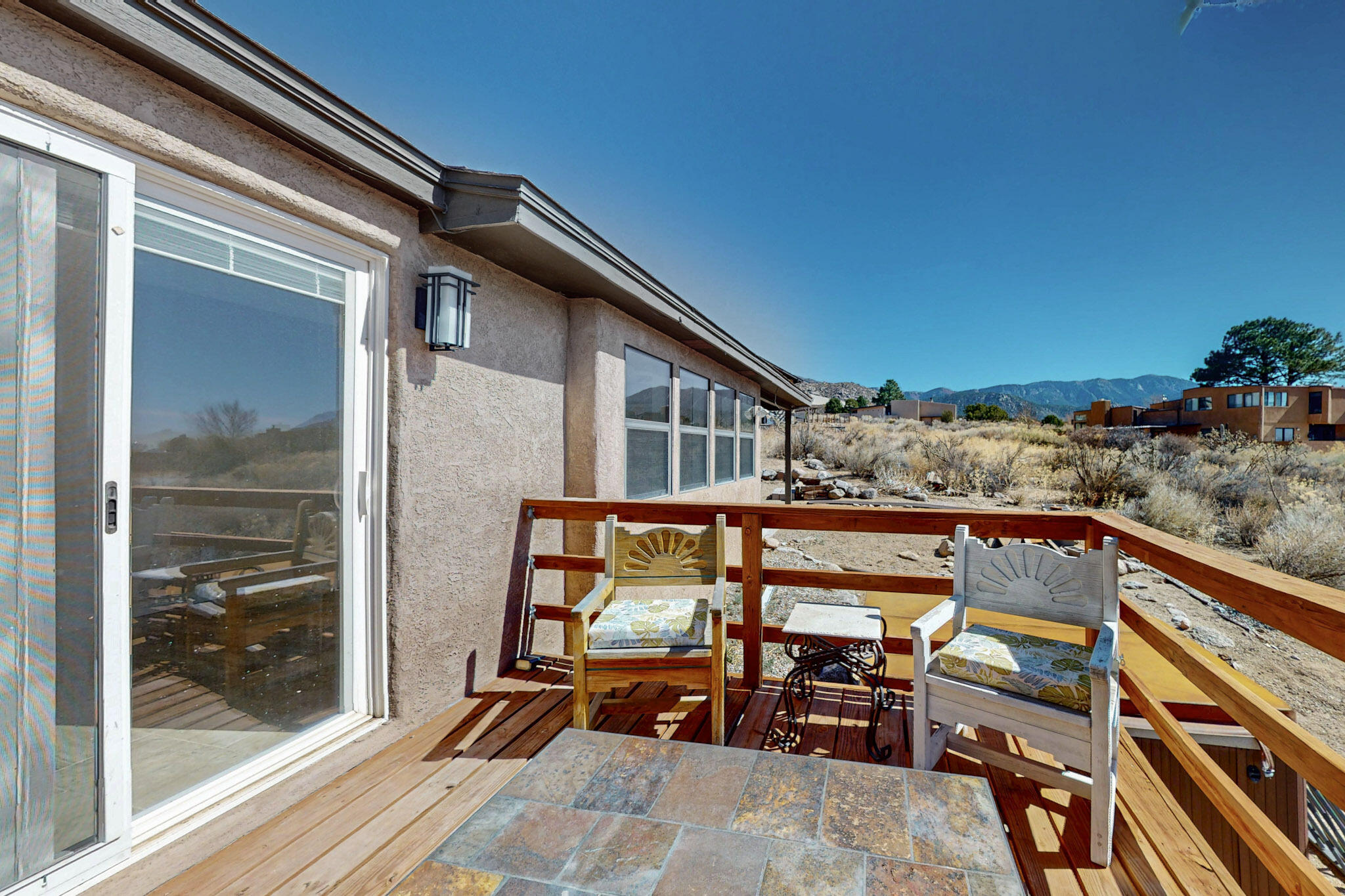 21 CEDAR HILL Road NE