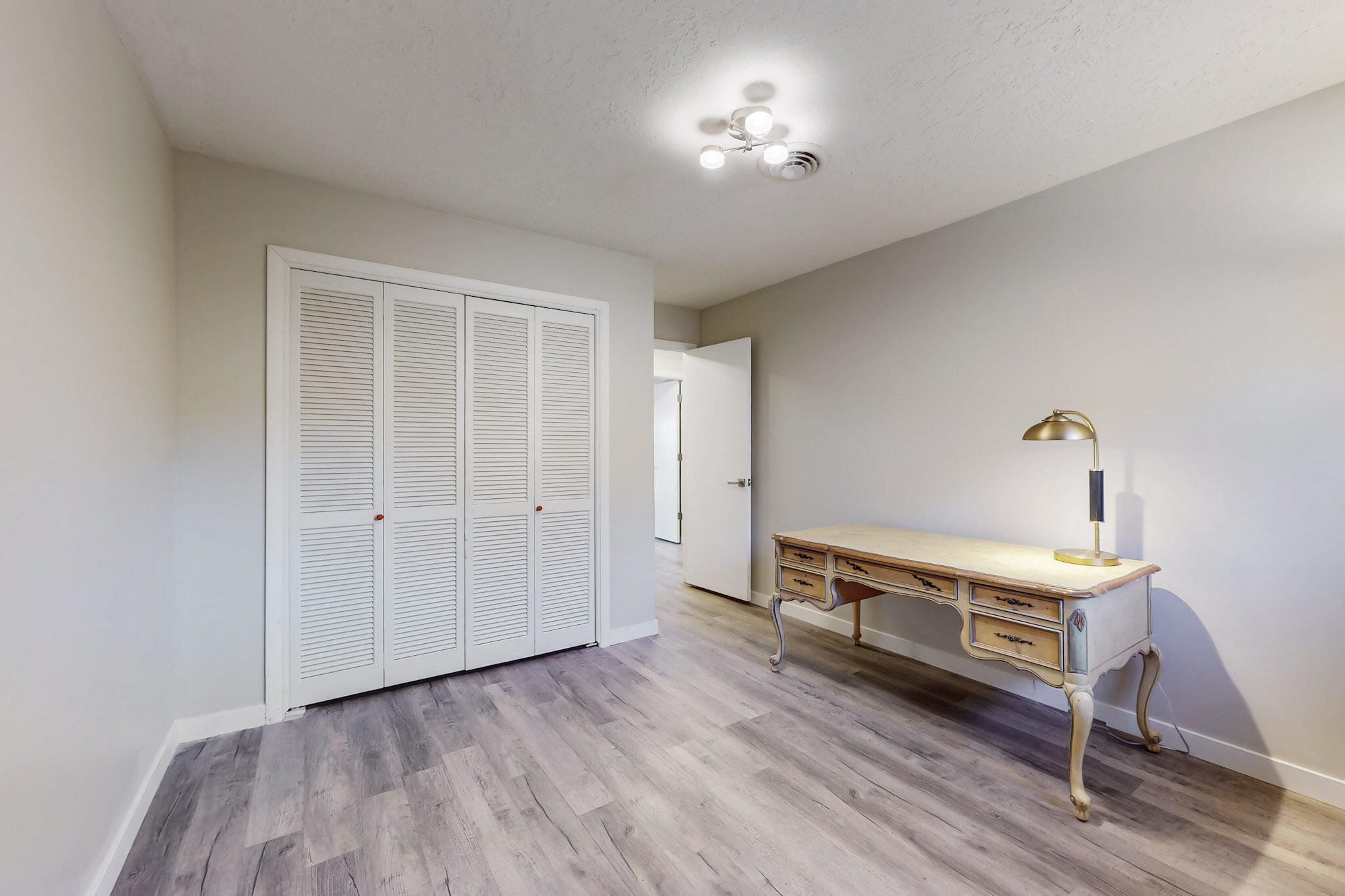 21 CEDAR HILL Road NE