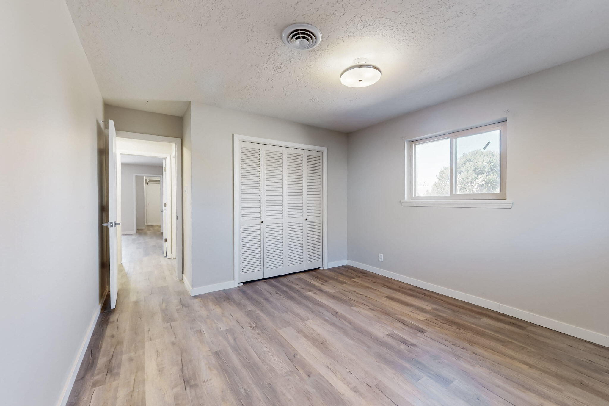 21 CEDAR HILL Road NE