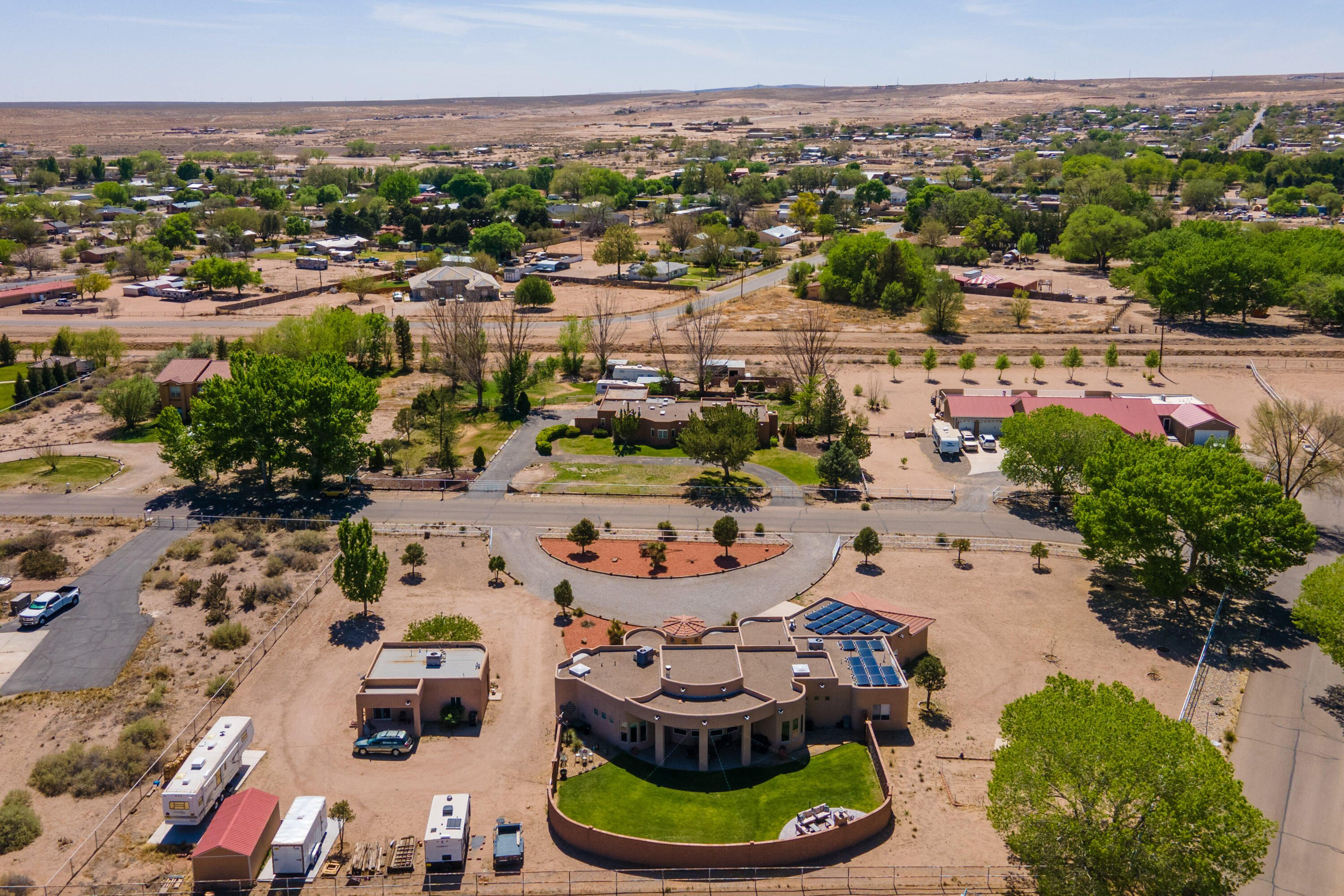 6908 ROBLE BLANCO Drive SW