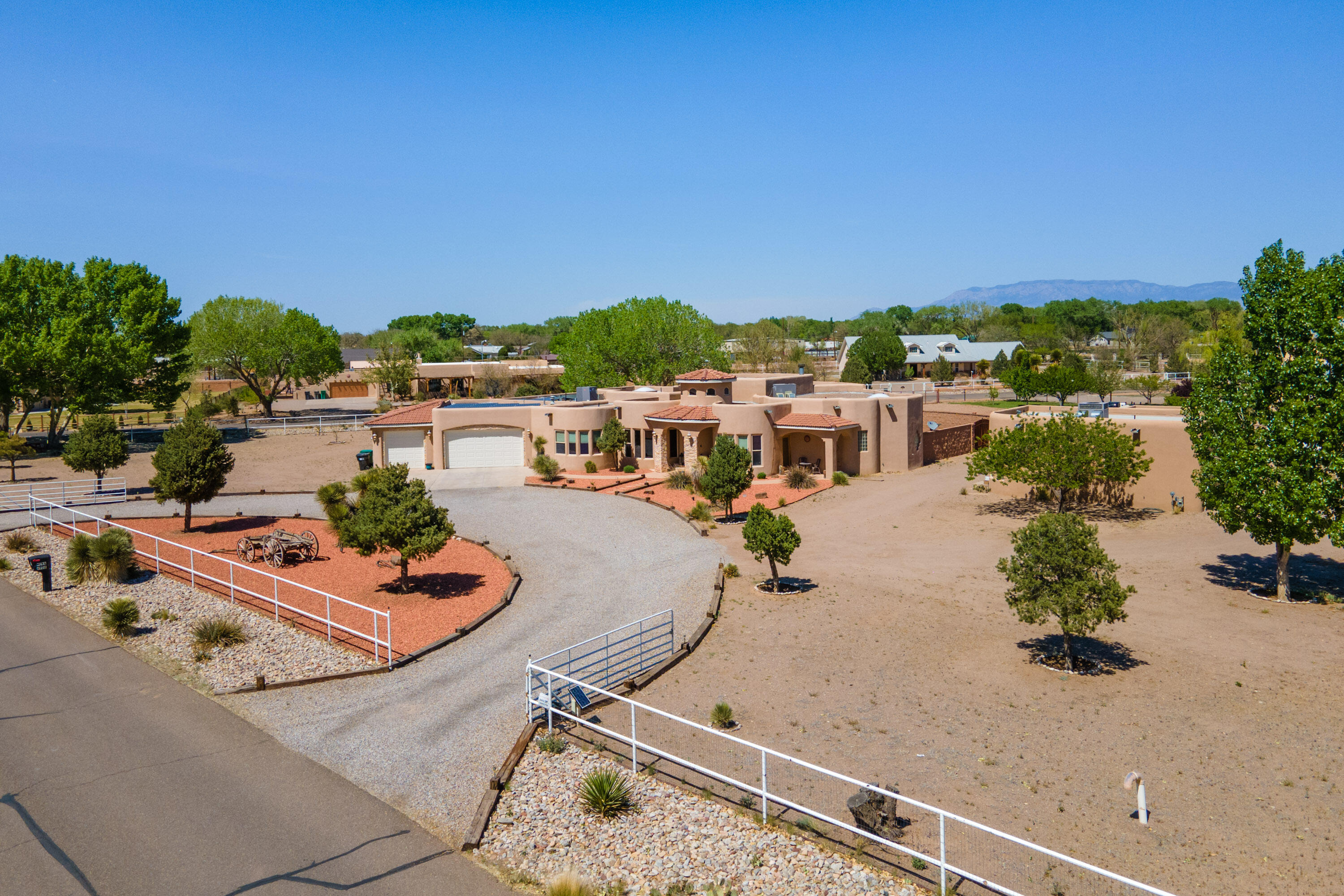 6908 ROBLE BLANCO Drive SW