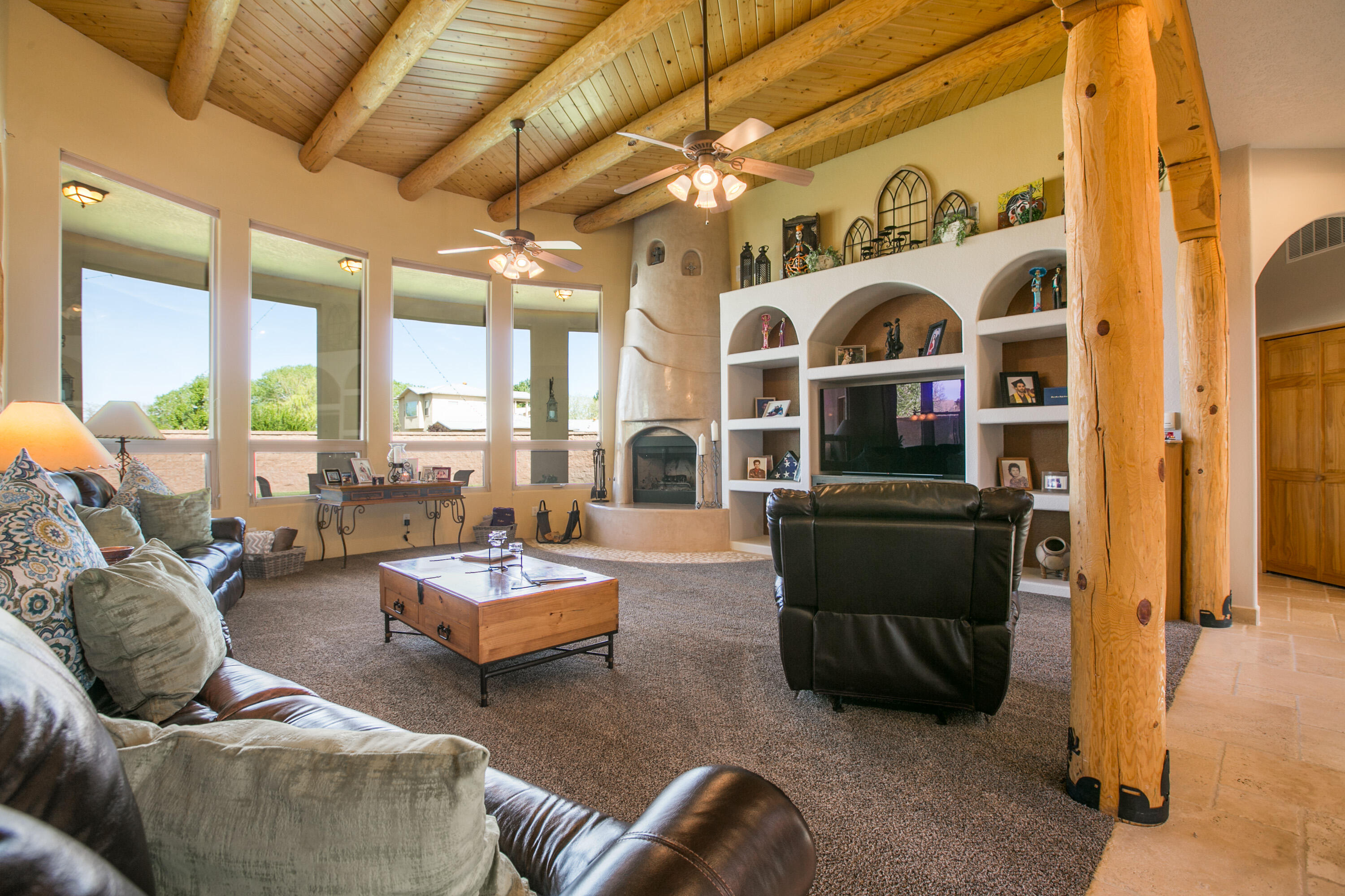 6908 ROBLE BLANCO Drive SW