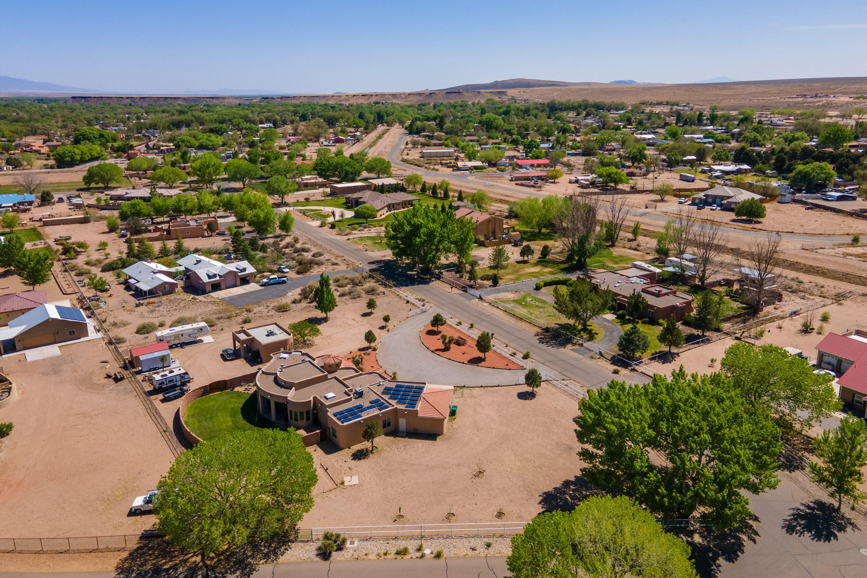 6908 ROBLE BLANCO Drive SW