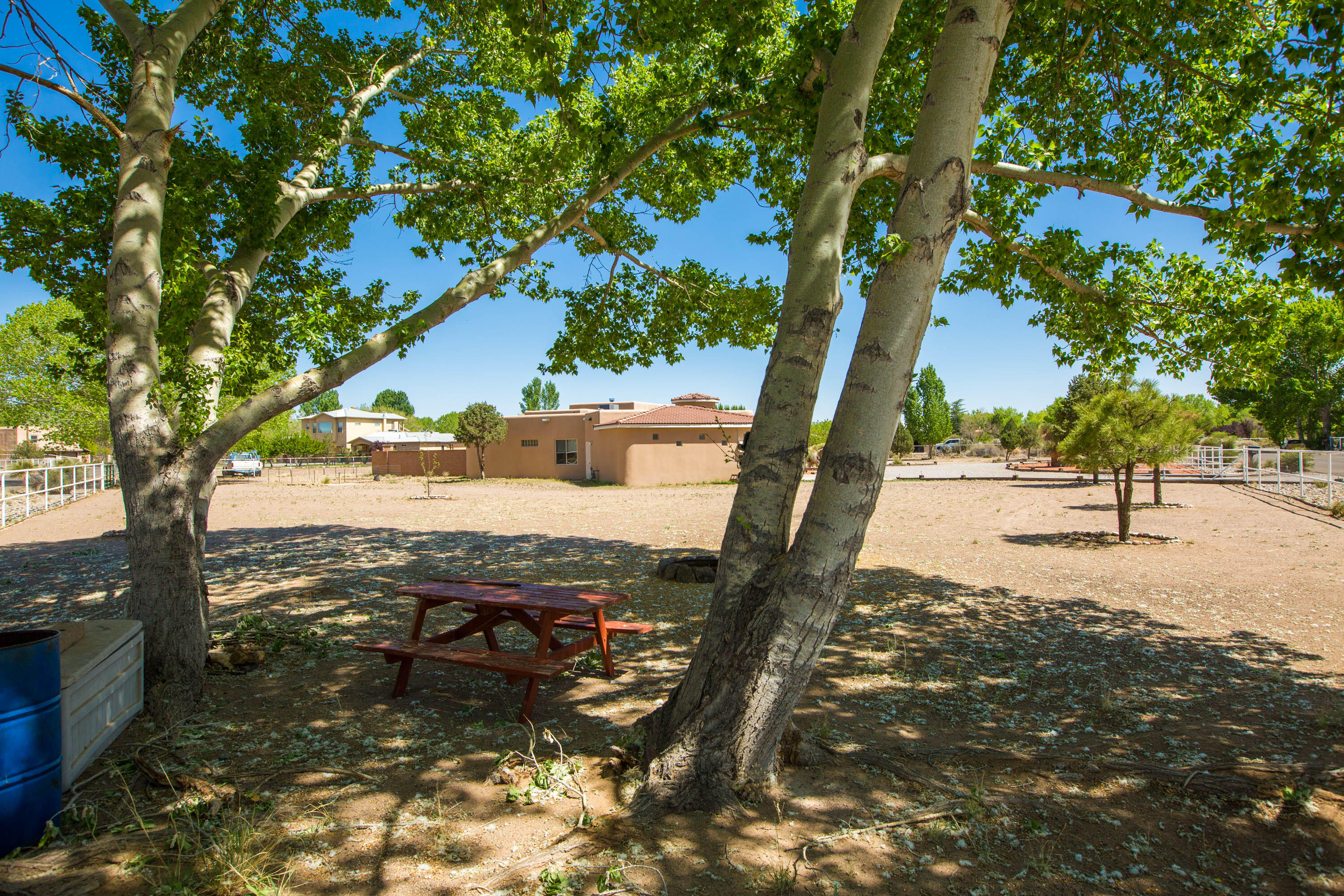 6908 ROBLE BLANCO Drive SW