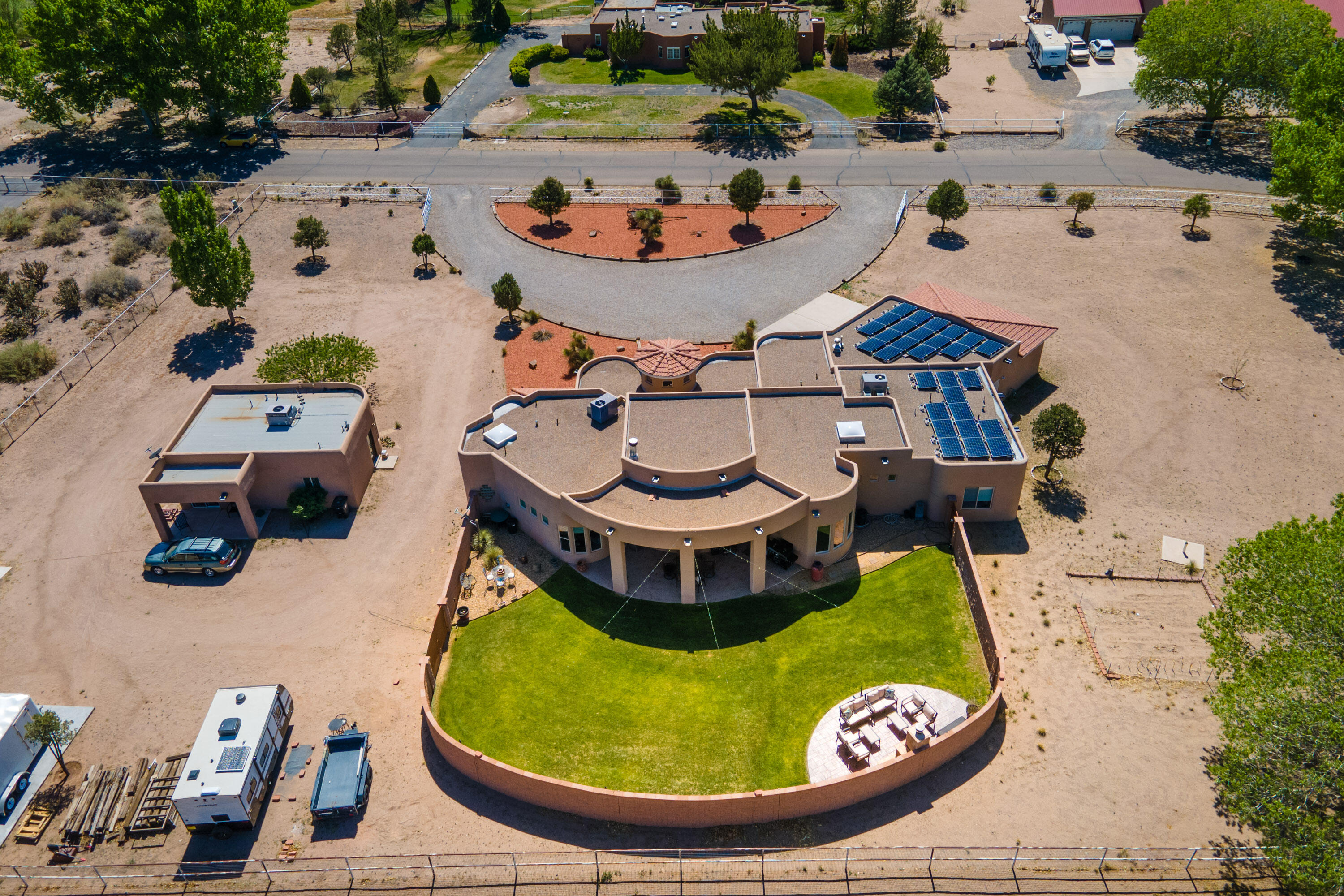 6908 ROBLE BLANCO Drive SW