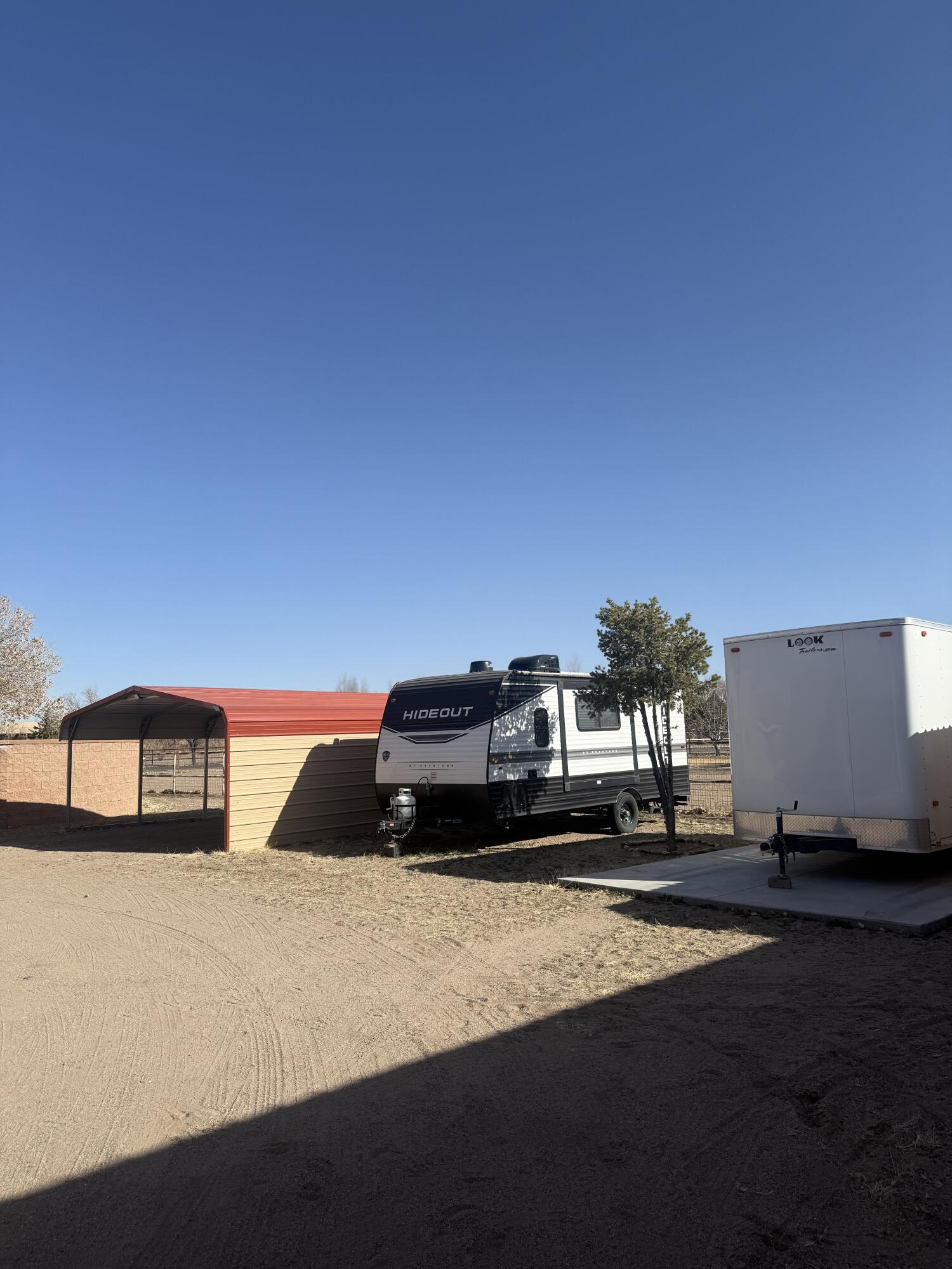 6908 ROBLE BLANCO Drive SW